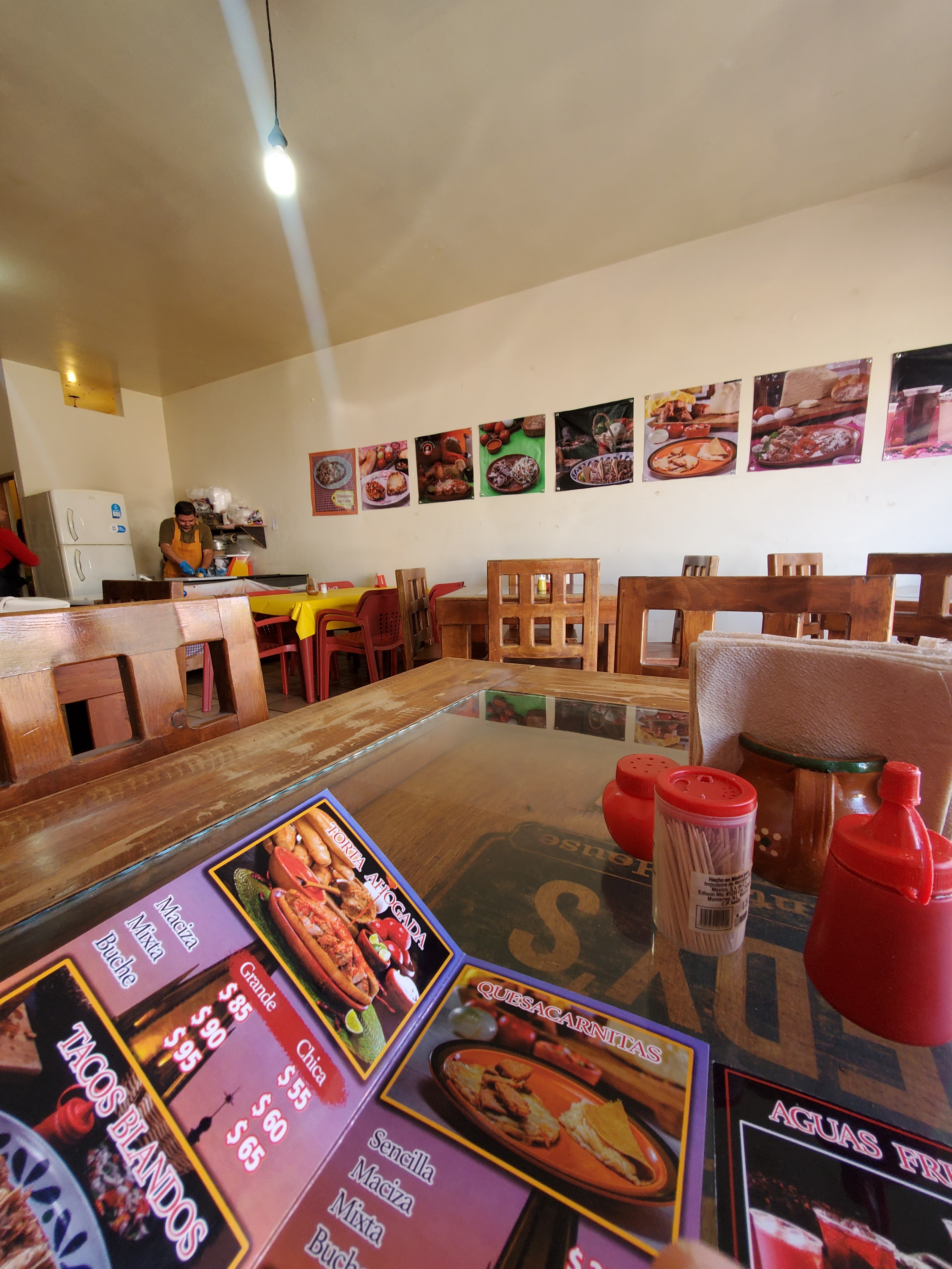 Tortas ahogadas estilo Guadalajara JUANCHIS image 5