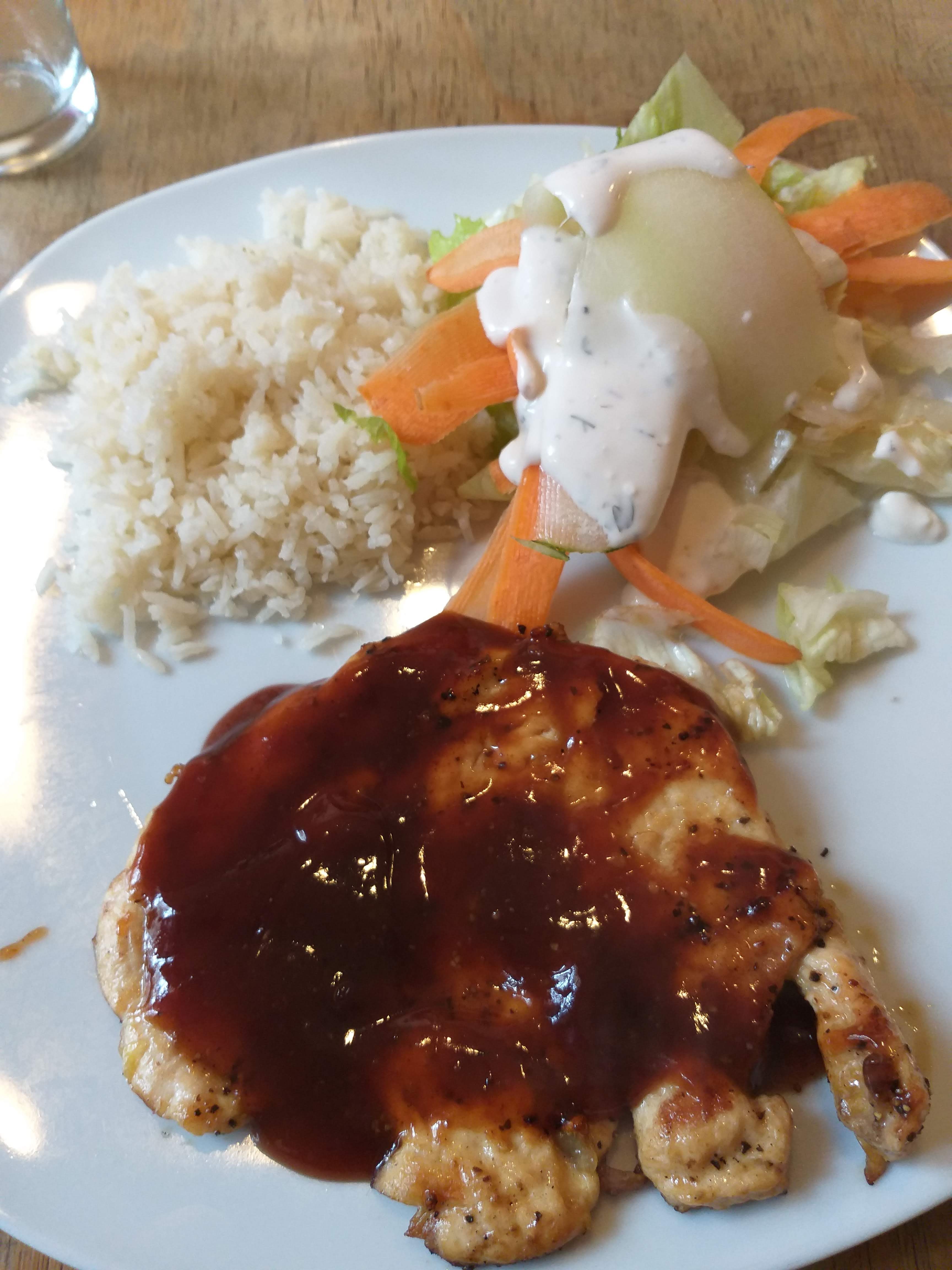 Fusión Restaurant and Grill image 8