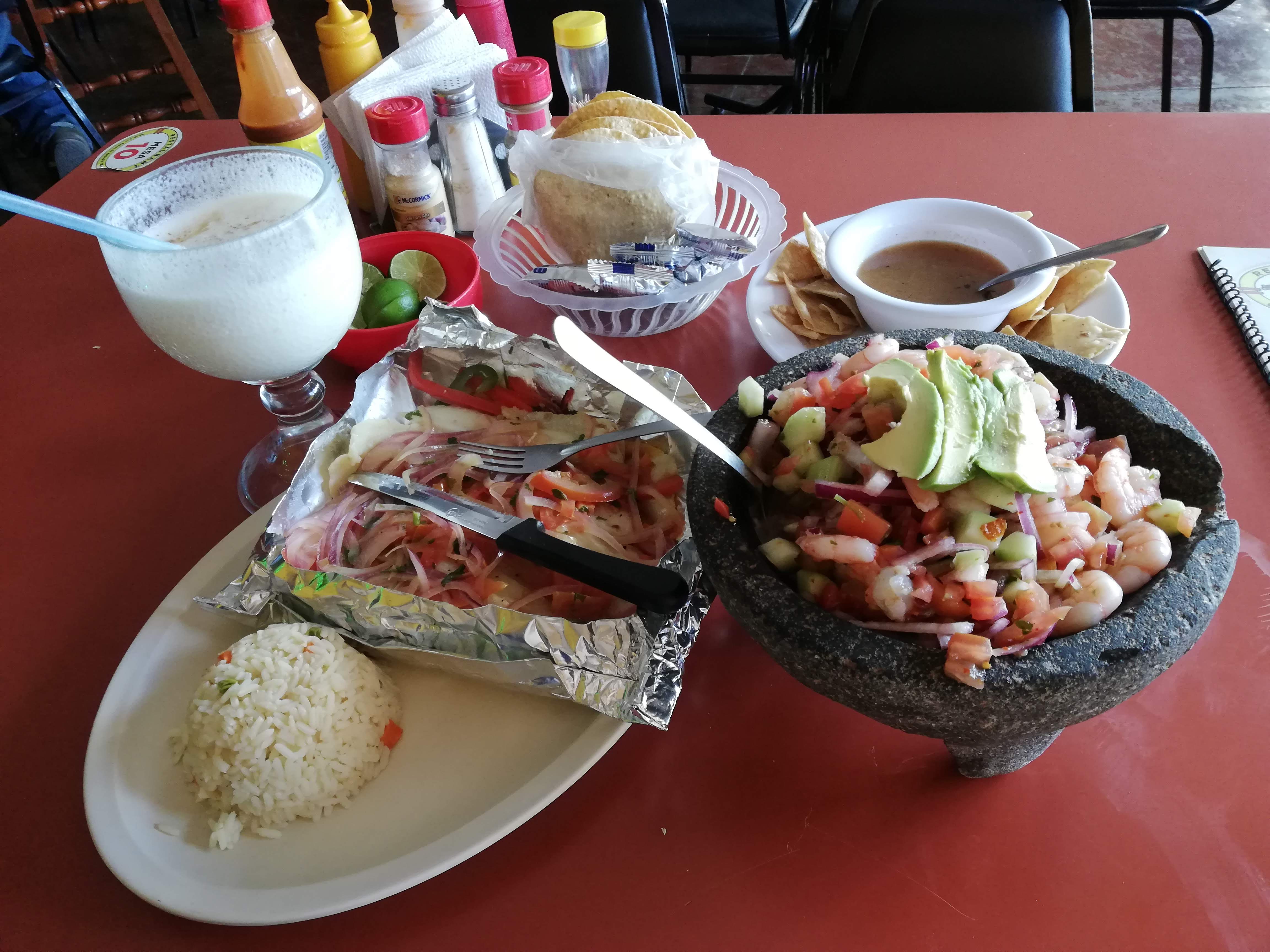 Restaurante Bar Grill Mariscos El Igual image 2