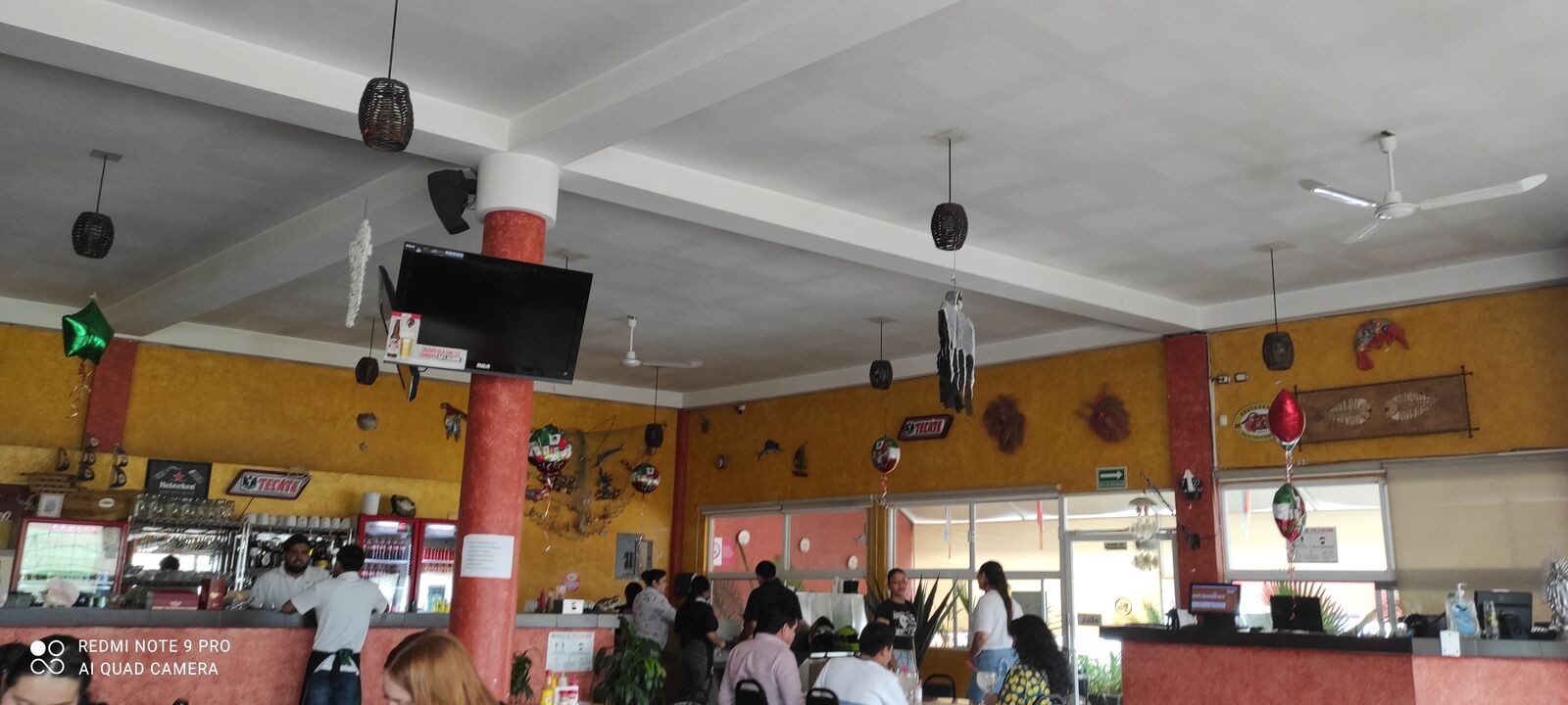 Restaurante Bar Grill Mariscos El Igual image 3