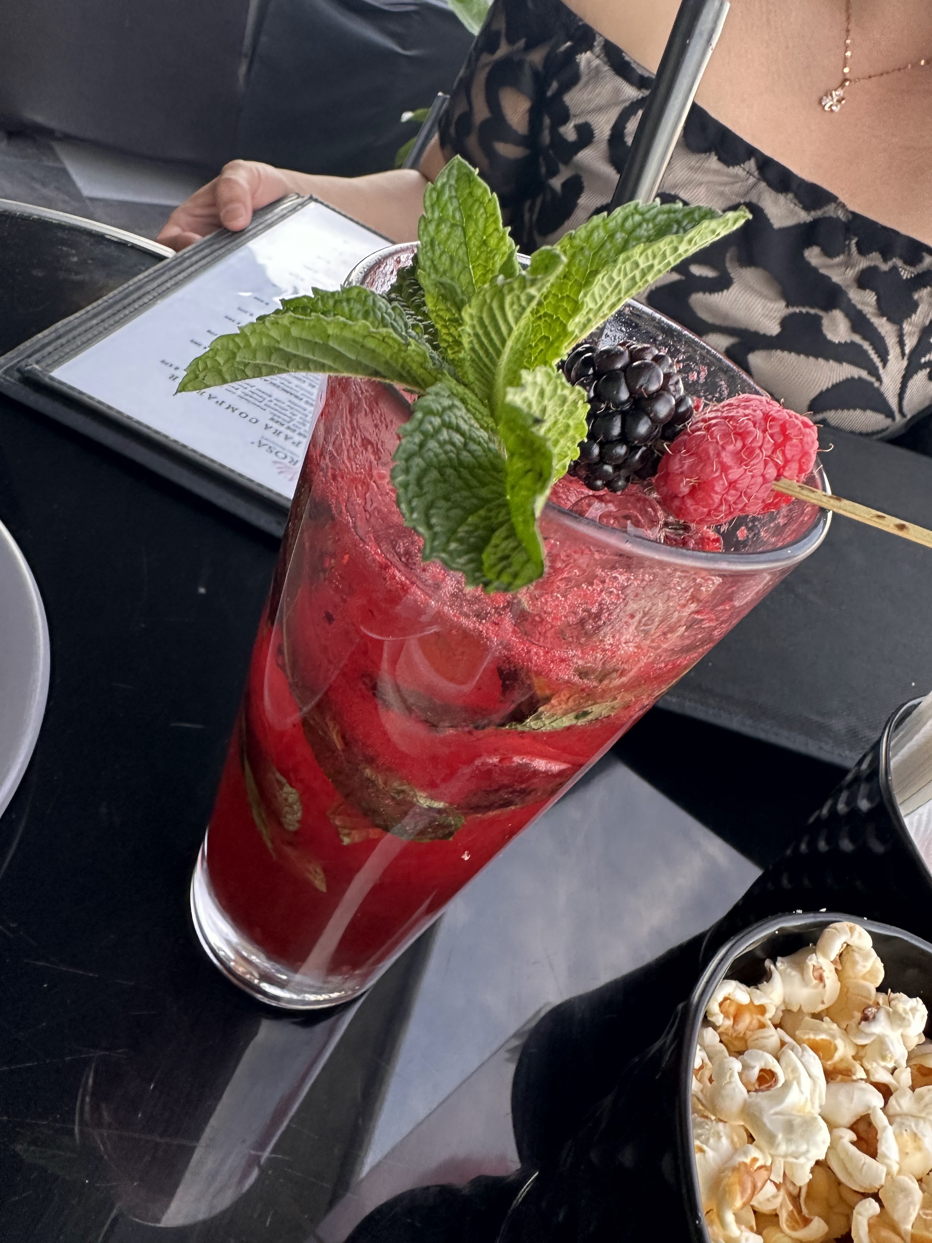 Cielo Rosa Open Restaurant image 4