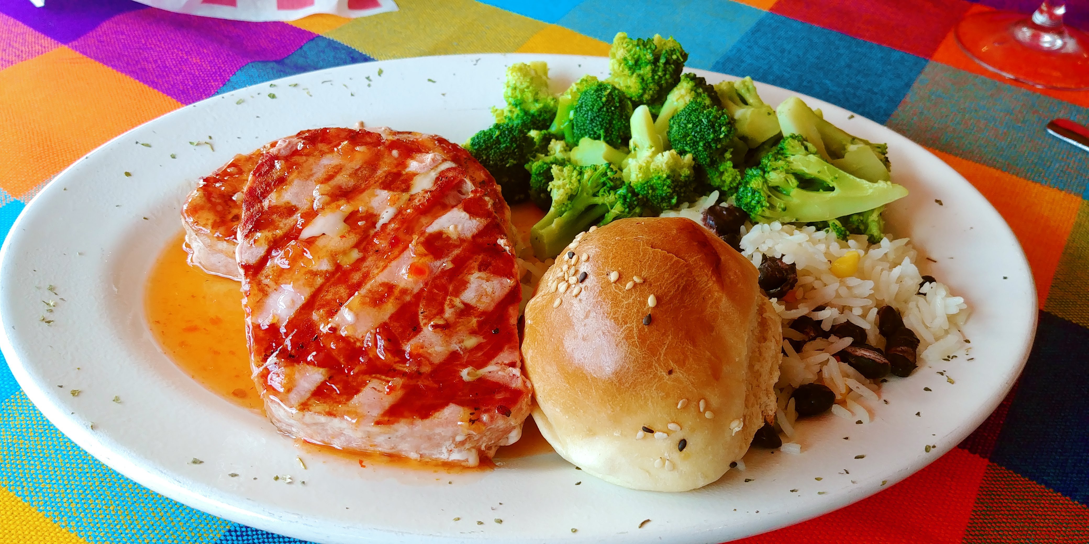 BARRLEON RESTAURANTE image 2