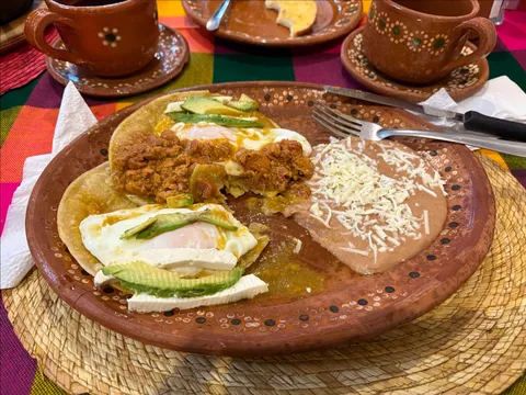 LA CHAMANA image 6