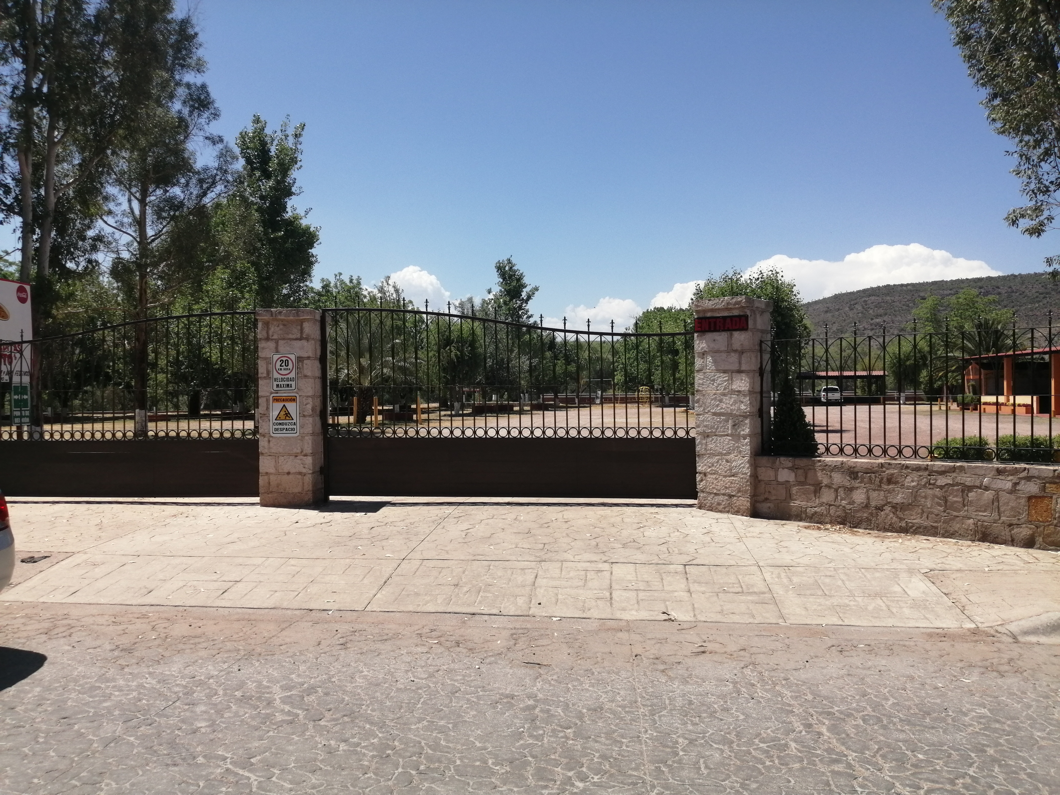 Carnitas y Gorditas "El Pueblito" image 8