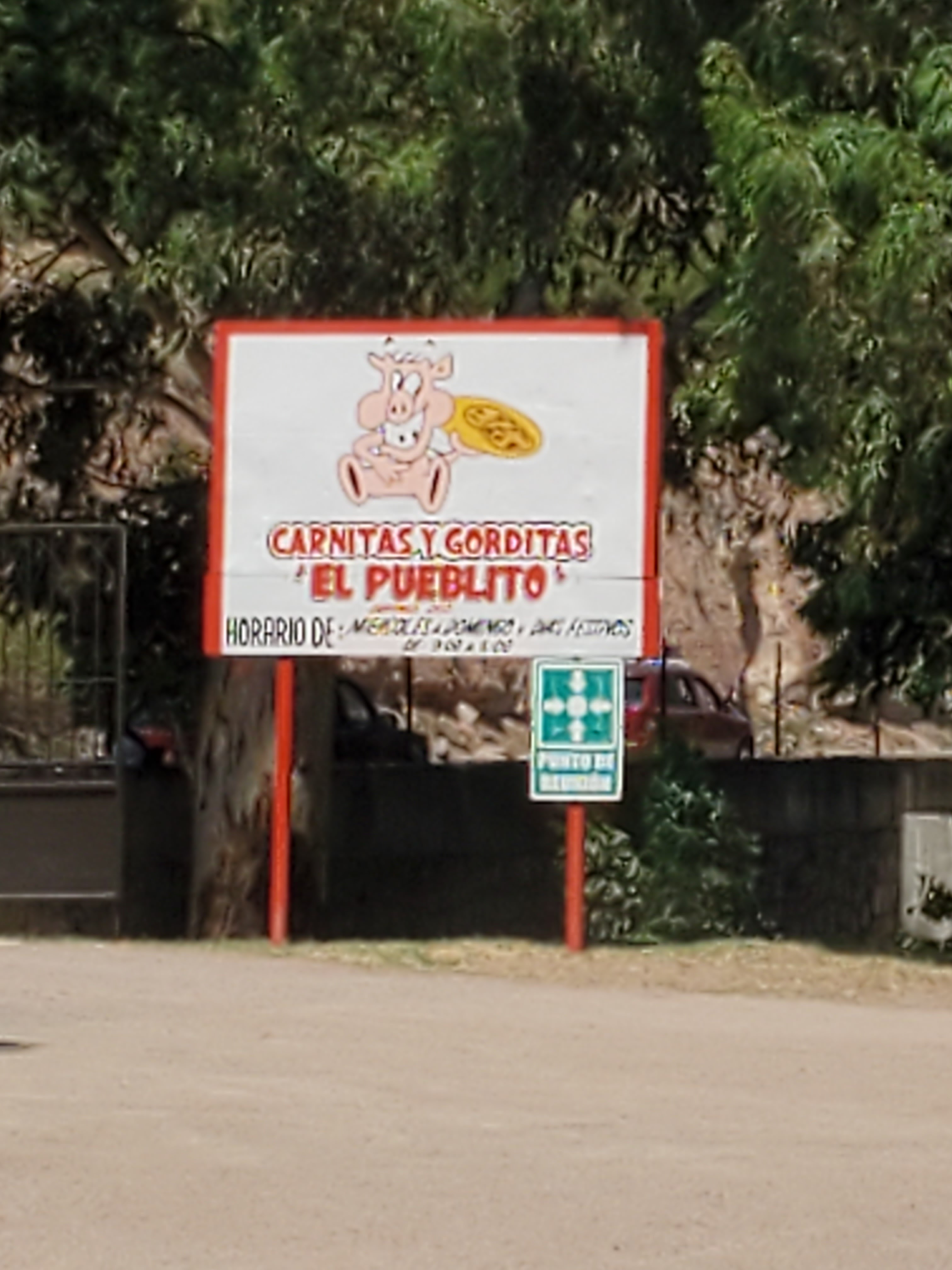 Carnitas y Gorditas "El Pueblito" image 9