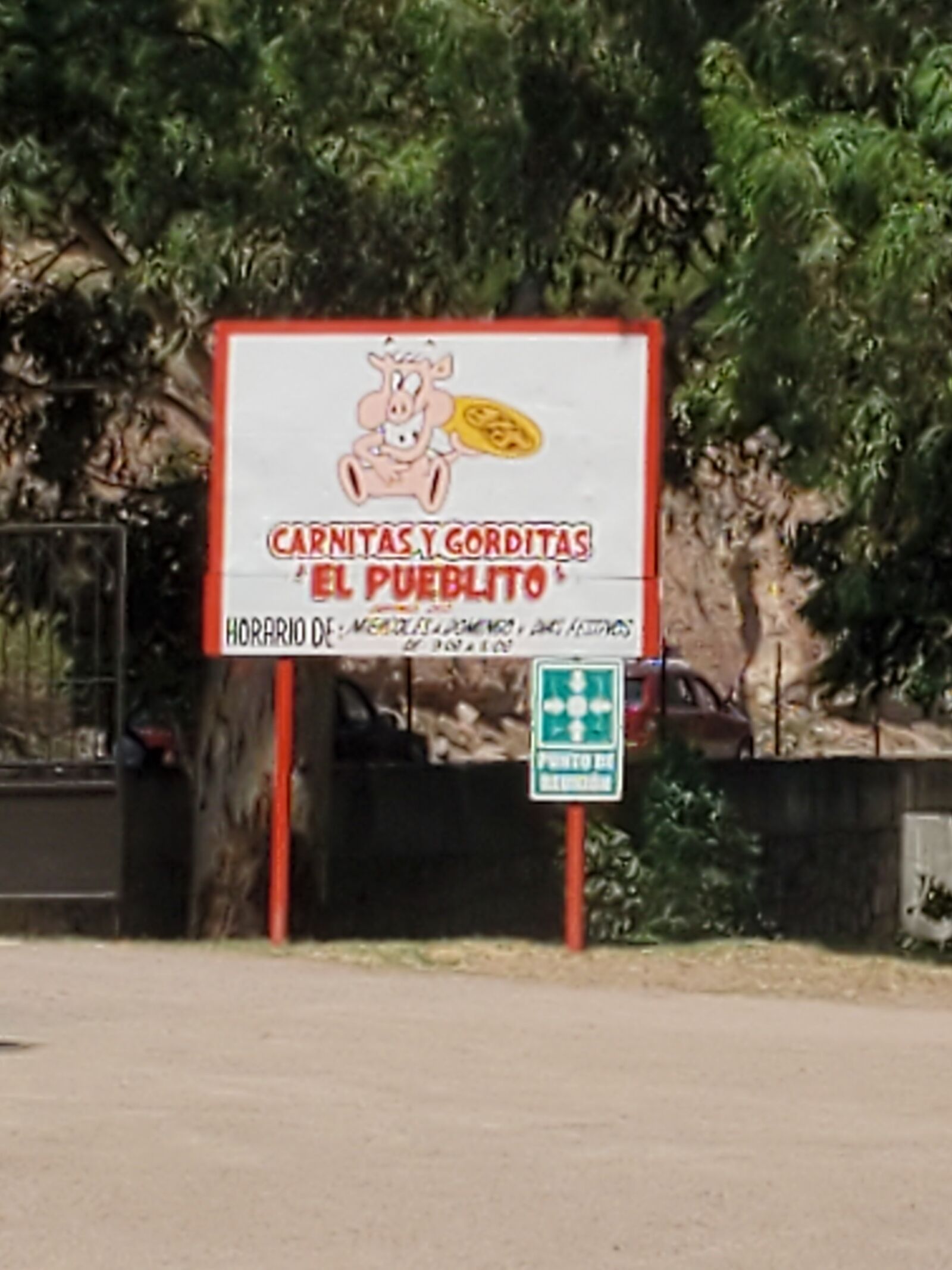 Carnitas y Gorditas "El Pueblito" image 9