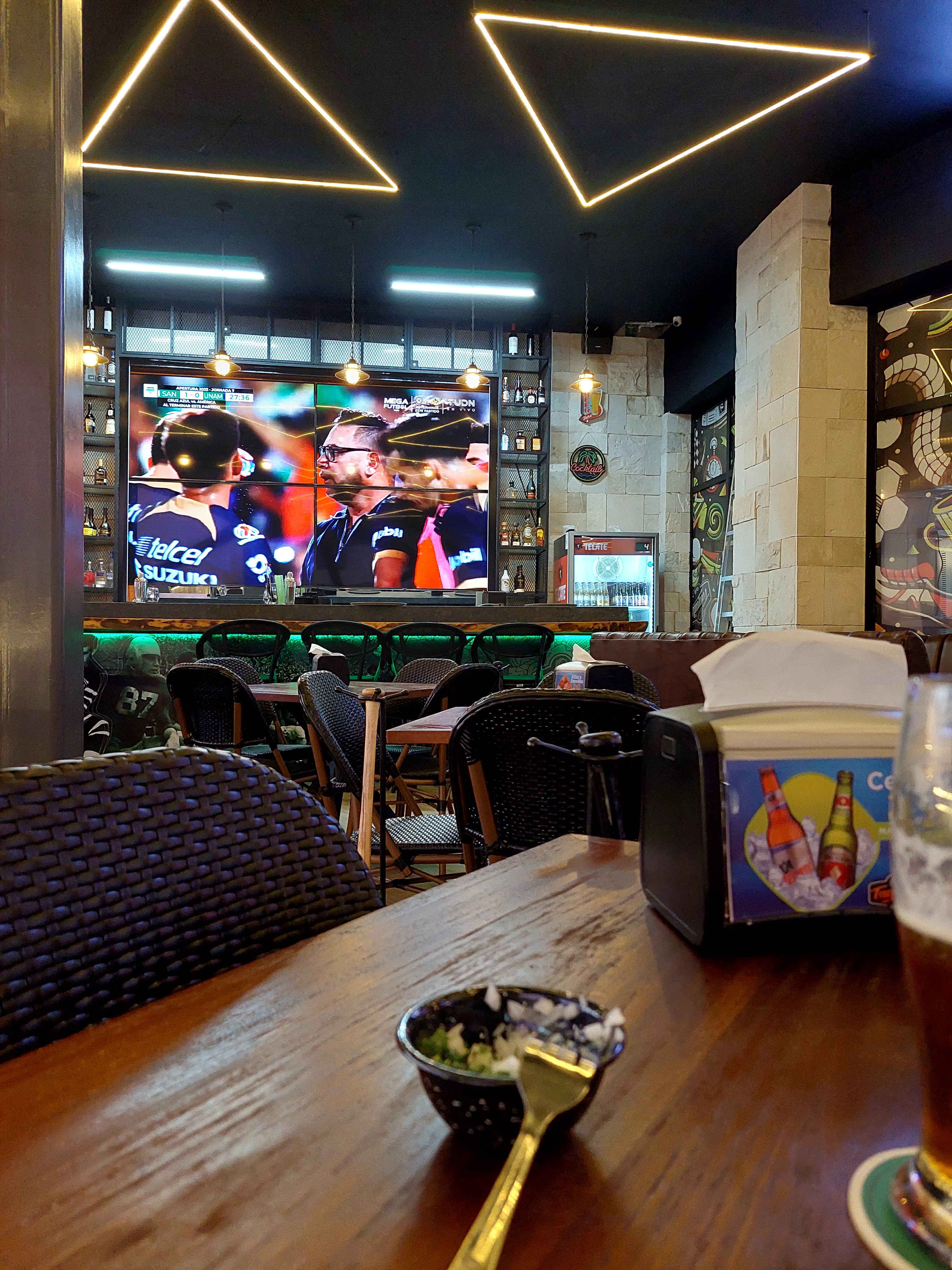 Taquito Grill Tacos & Sport Bar Durango image 9