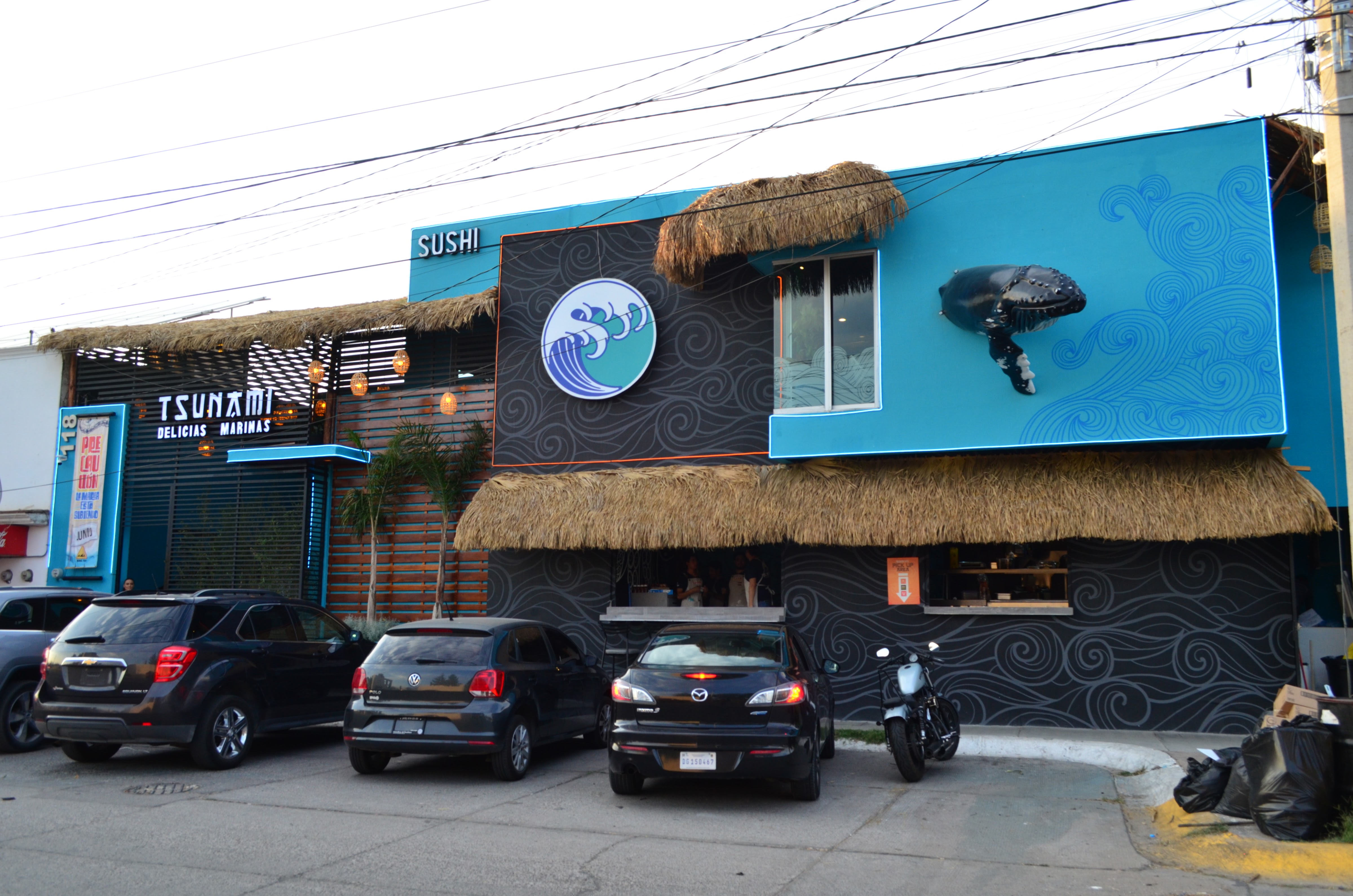 Tsunami Delicias Marinas image 1