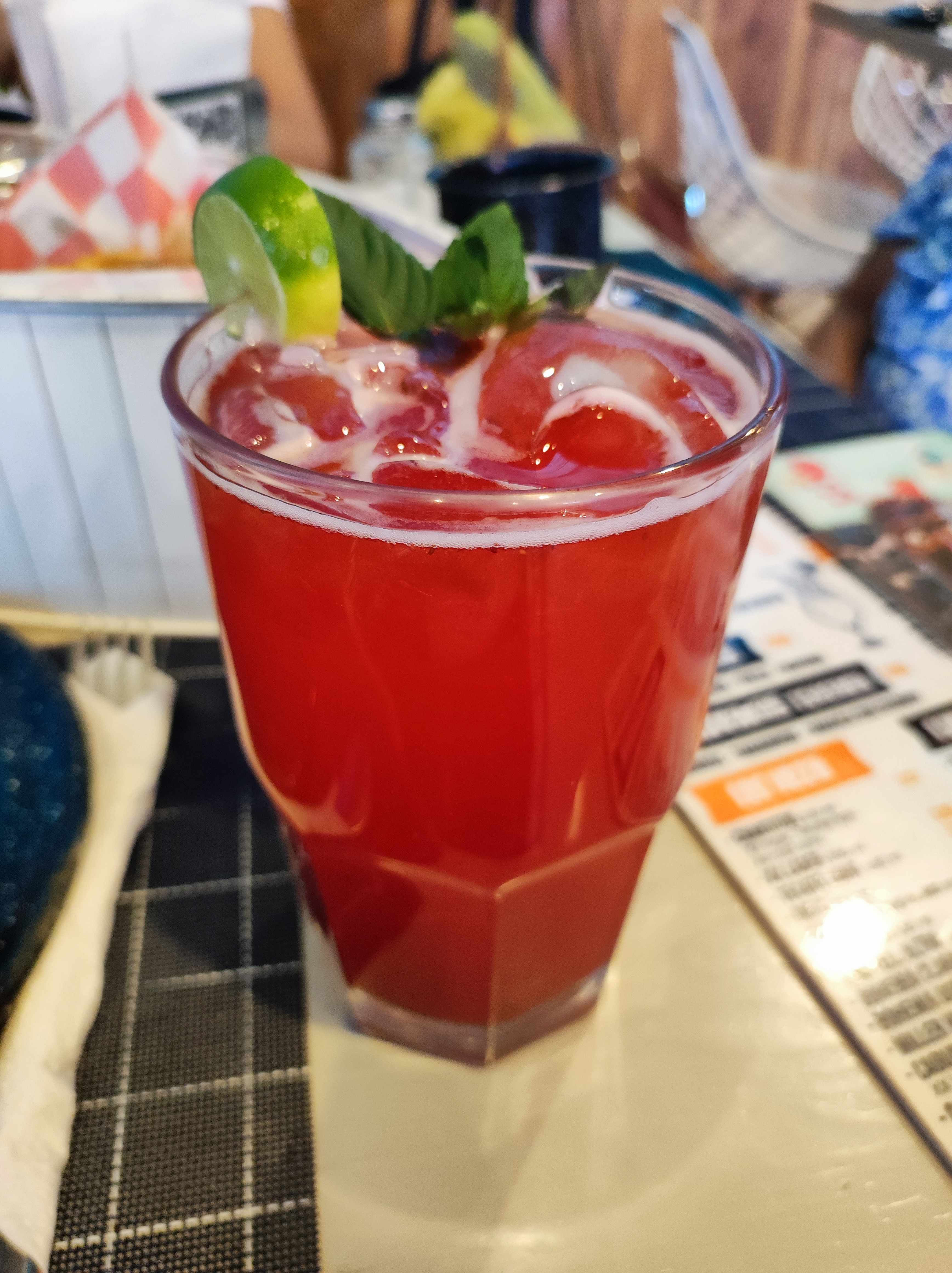 Tsunami Delicias Marinas image 3