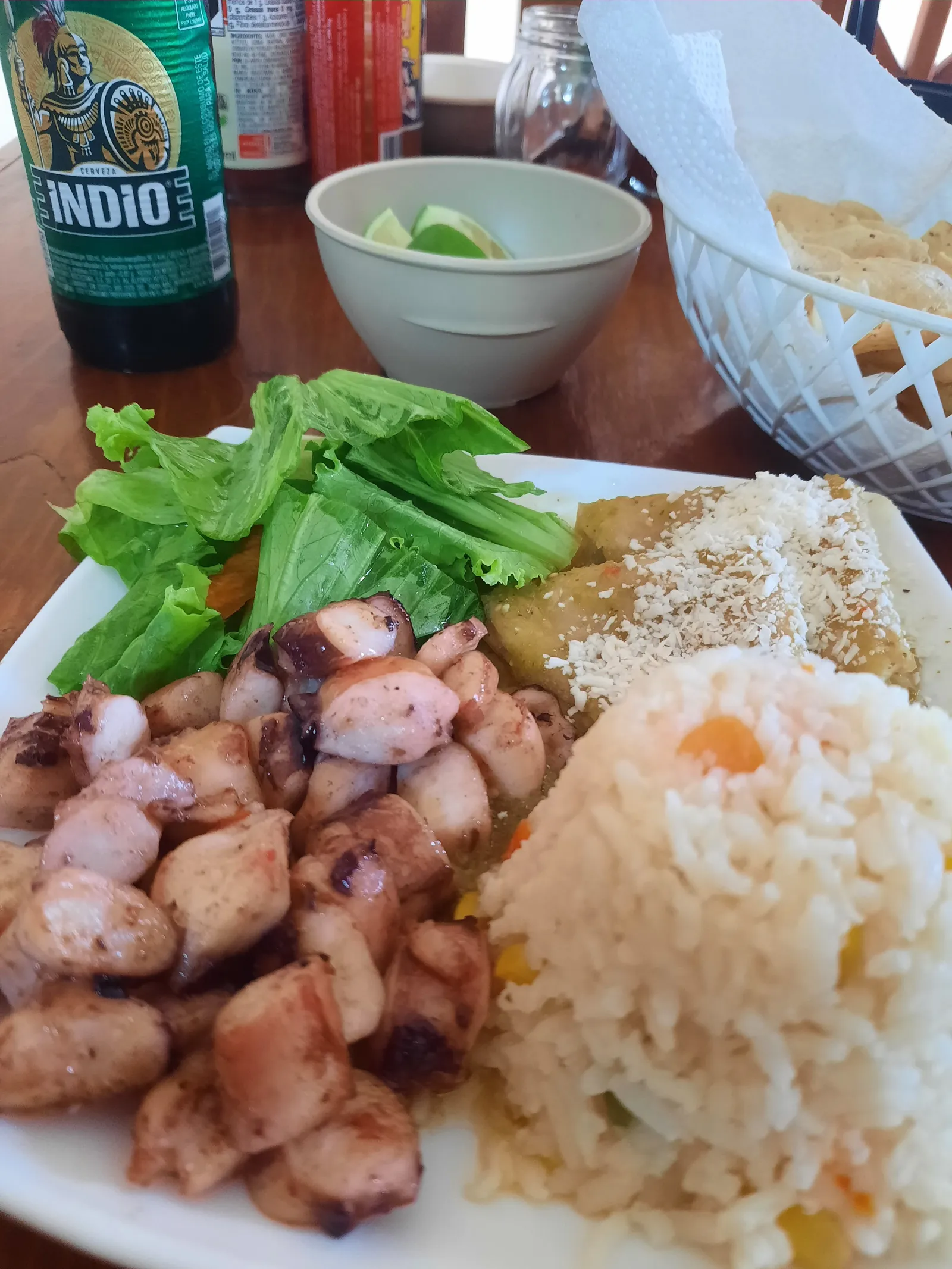 Mariscos "El Negro" image 3