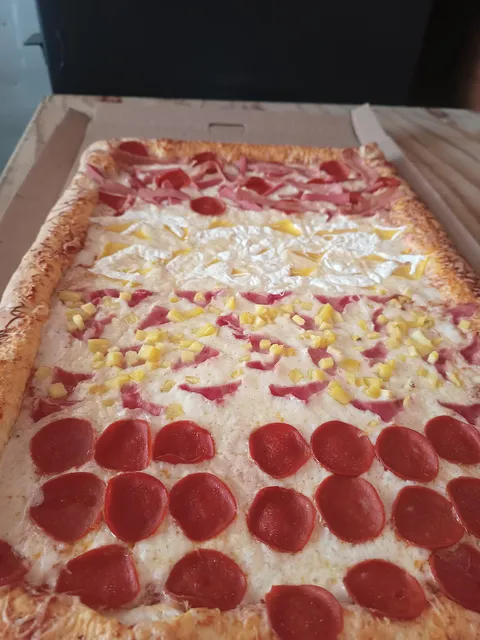 La cabañita pizzería image 2