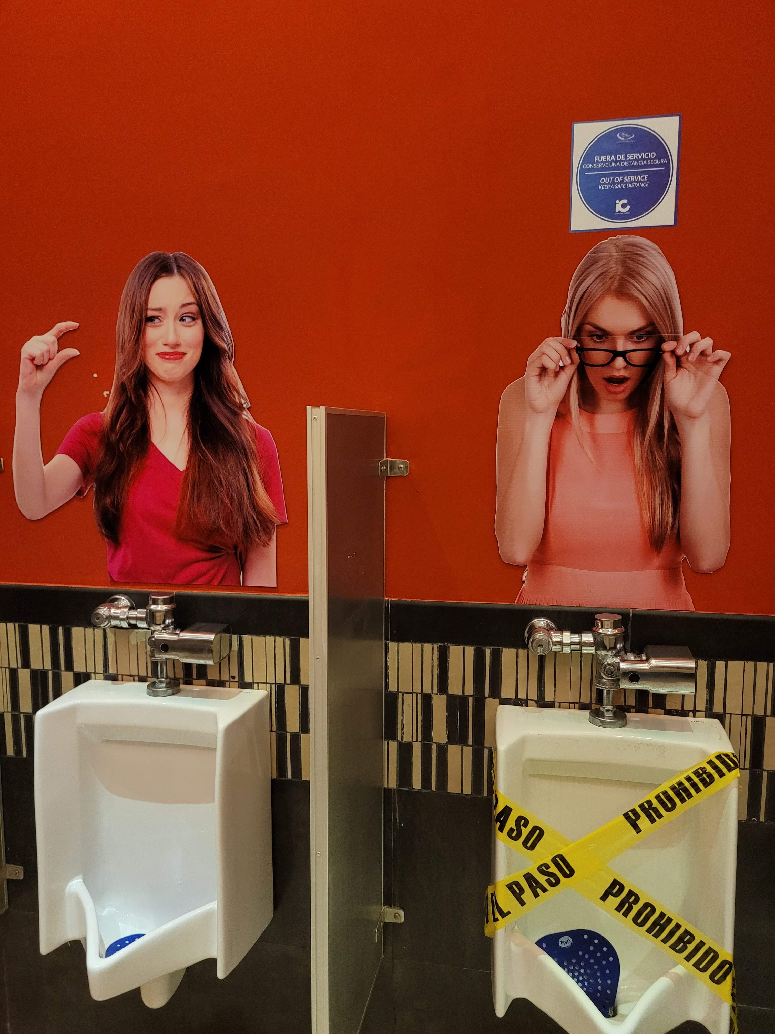 La Moda Restaurante image 8