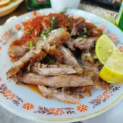 Tacos El Guero Chuy image 1