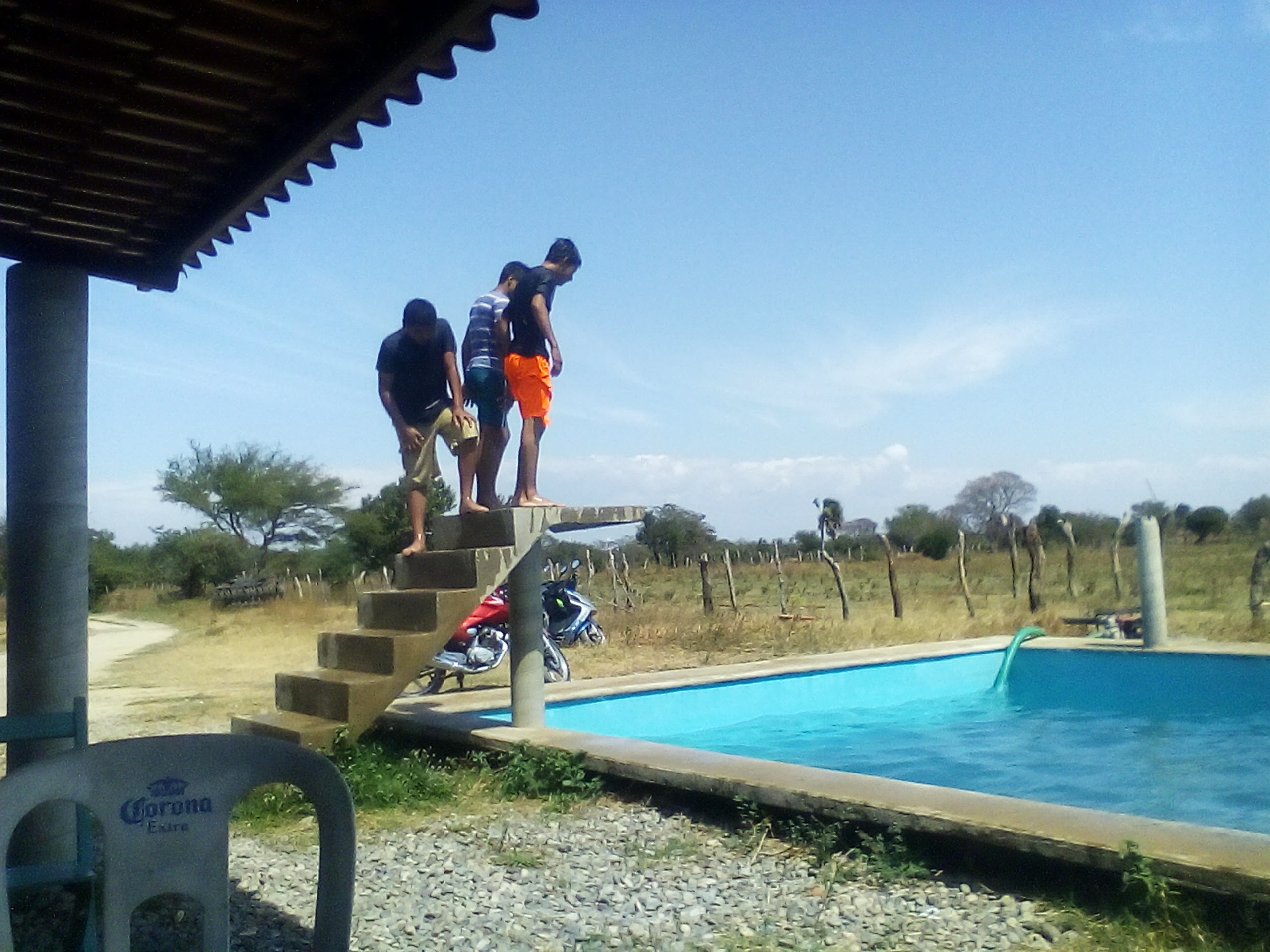 Alberca "San Lorenzo" image 1