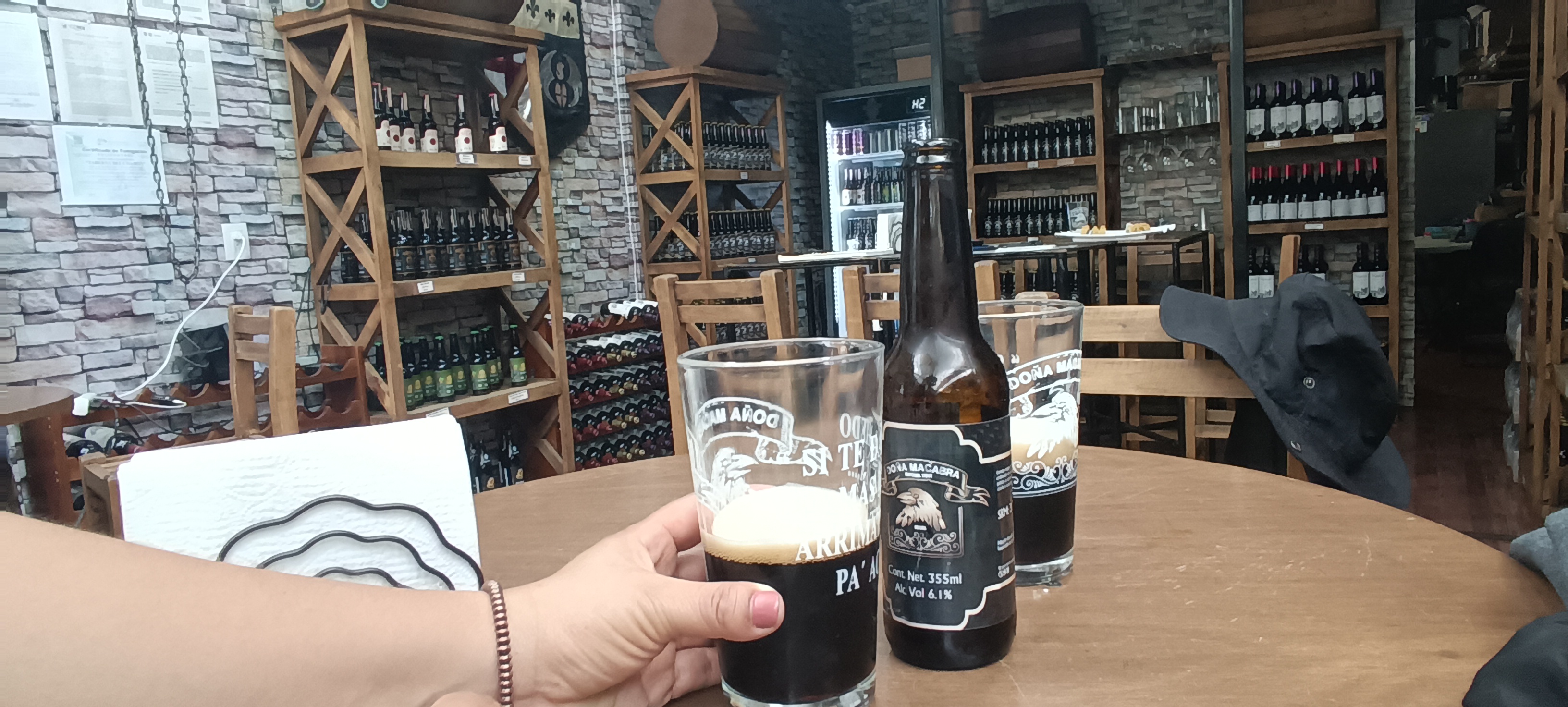 La Oficina - Cava de Cervezas image 2