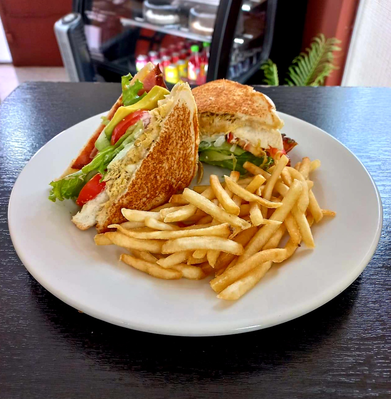 RESTAURANTE LA CASITA image 2