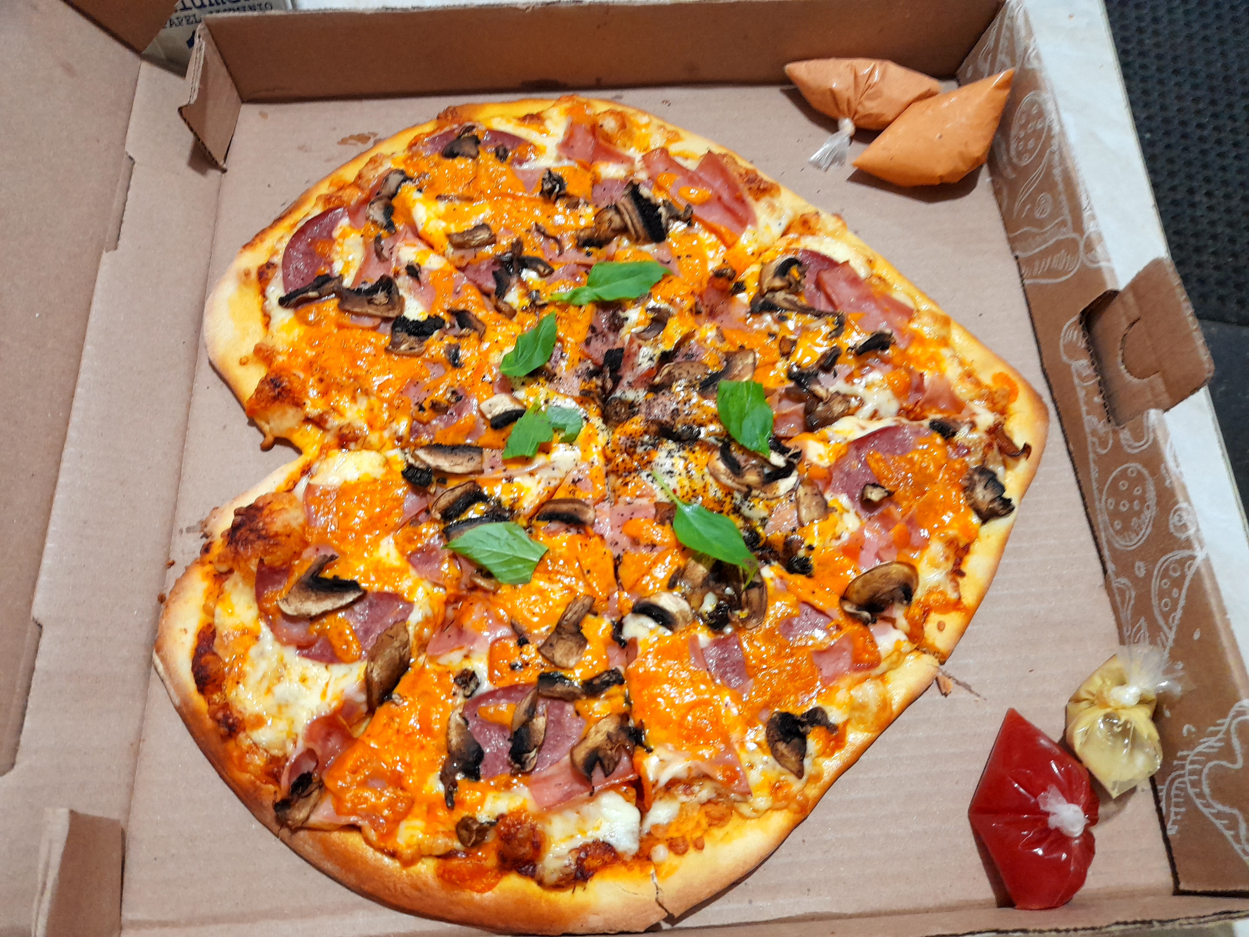 Restaurante - pizzería Crujipizza Don kí image 4