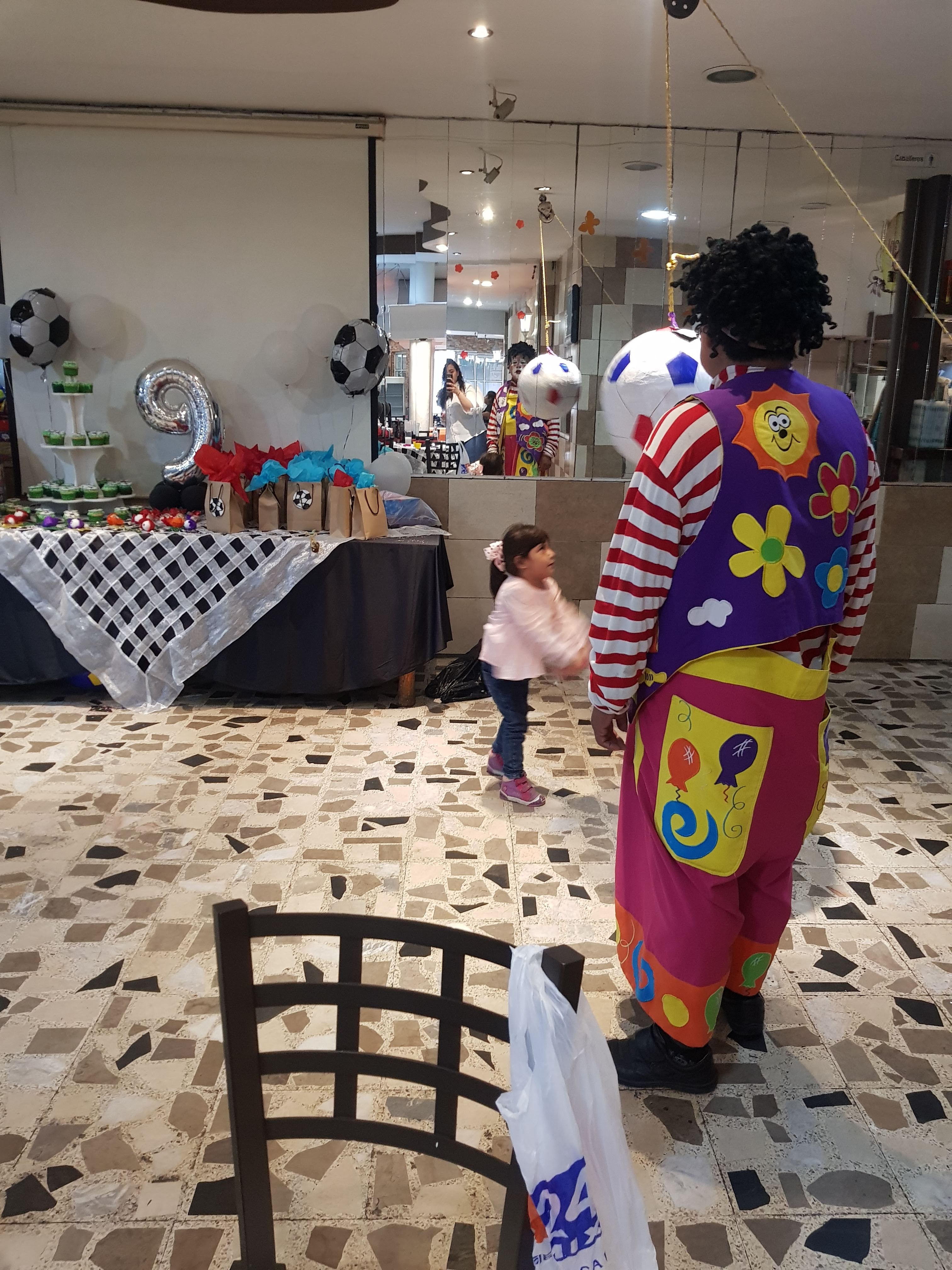 Viazcan & Rodheras image 5