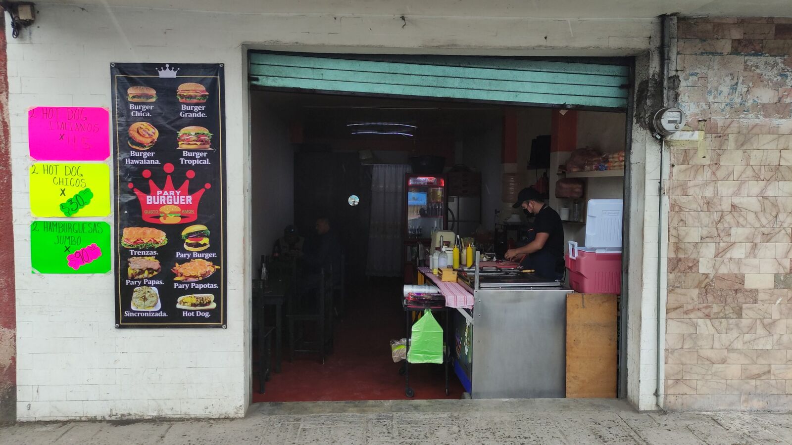 PARY BUGER image 1