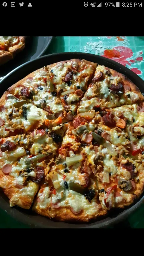 Pizzeria Mrchayas image 1