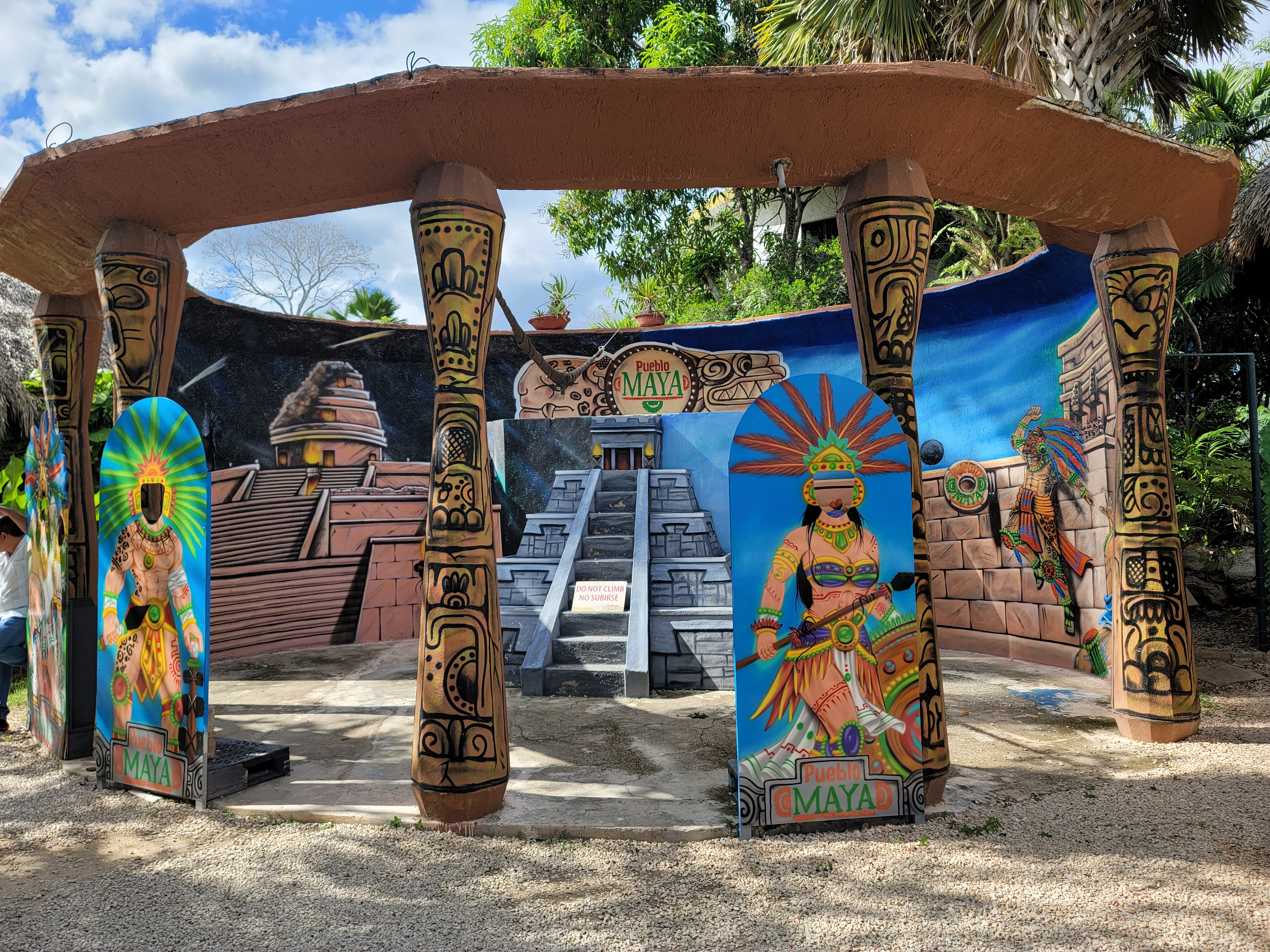 Pueblo Maya image 10