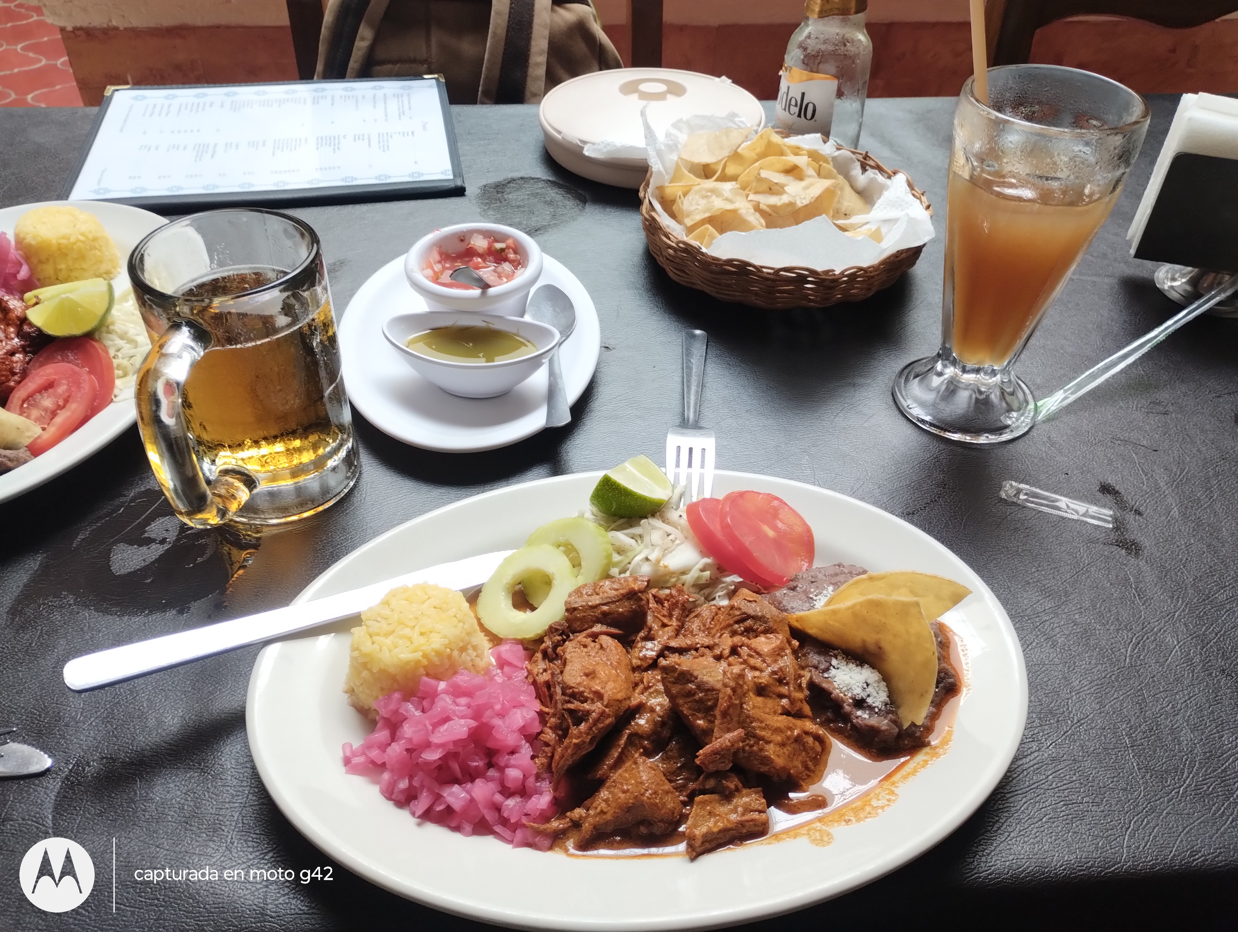 Las Mestizas image 2