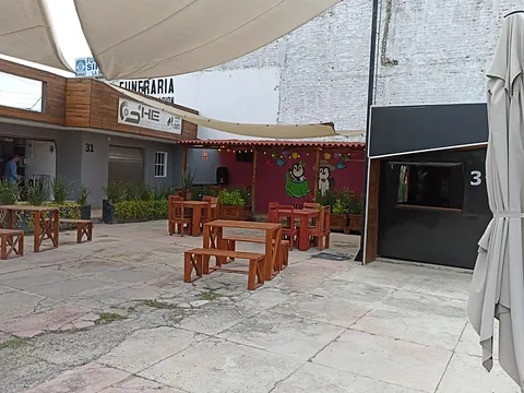 LA JALISQUILLA Y EL JALISQUILLO RESTAURANT-BAR Y BUFFET image 1