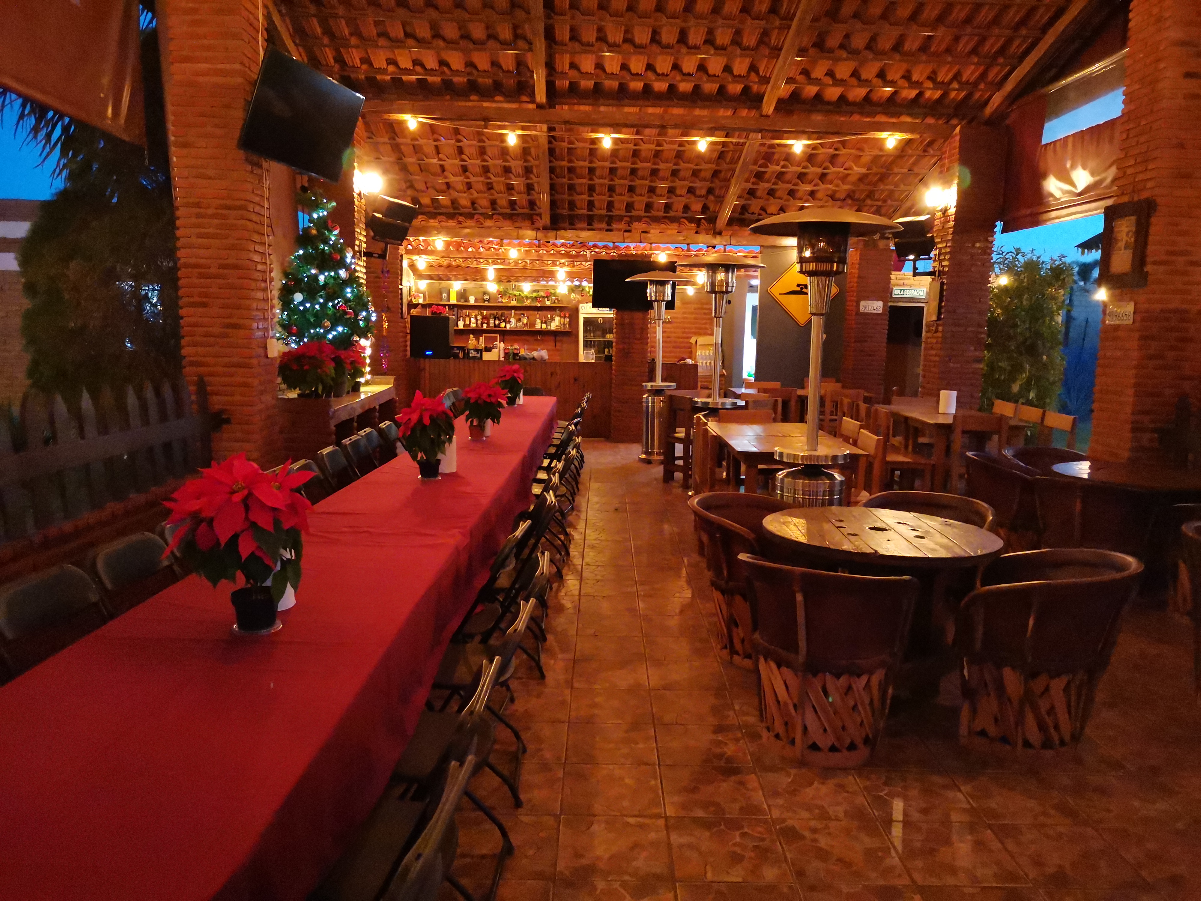 El FRESKO RESTAURANT - BAR image 1
