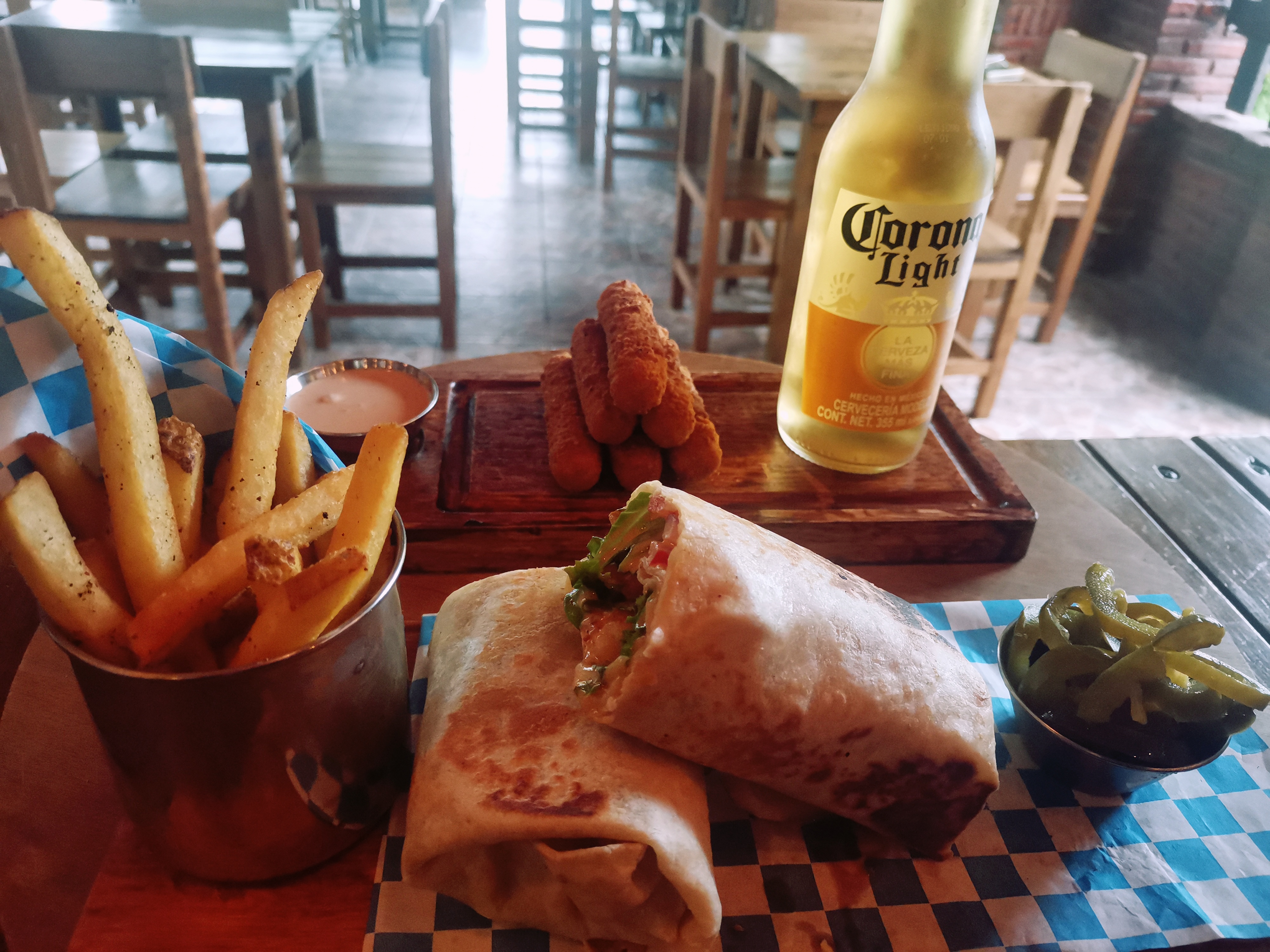 El FRESKO RESTAURANT - BAR image 9