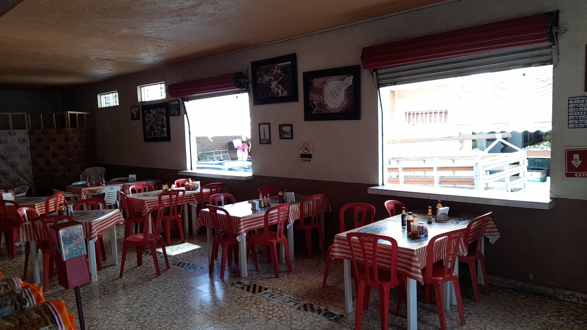 Mariscos Y Loncheria La Paz image 1