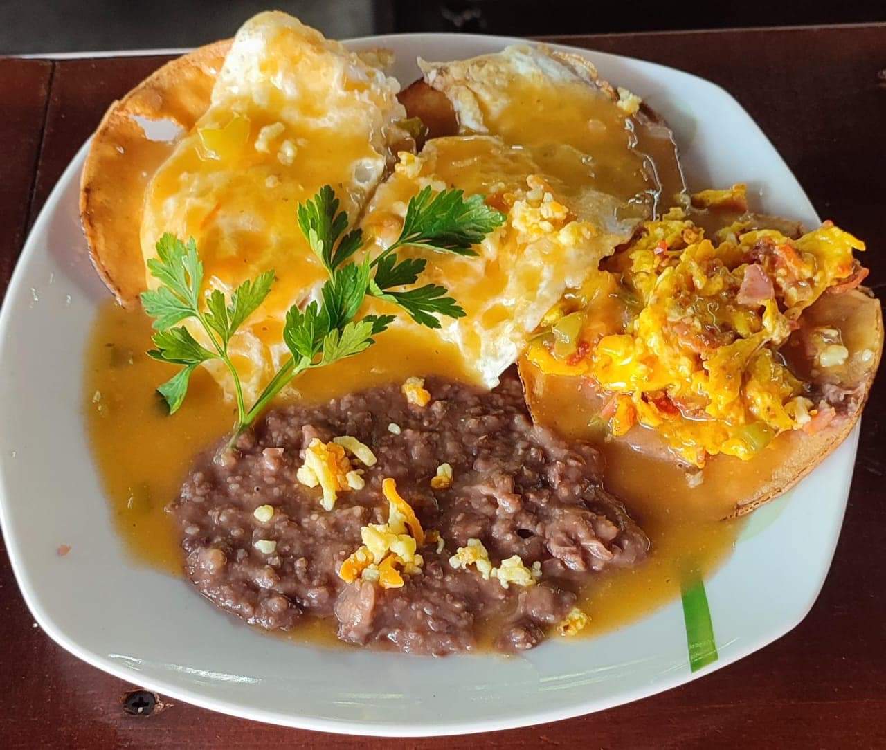 Casa Violeta Restaurant image 3