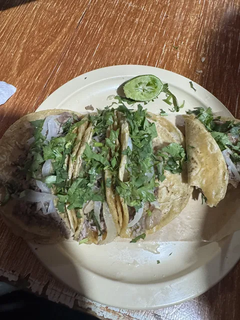 "Taquería Buenrostro" image 2