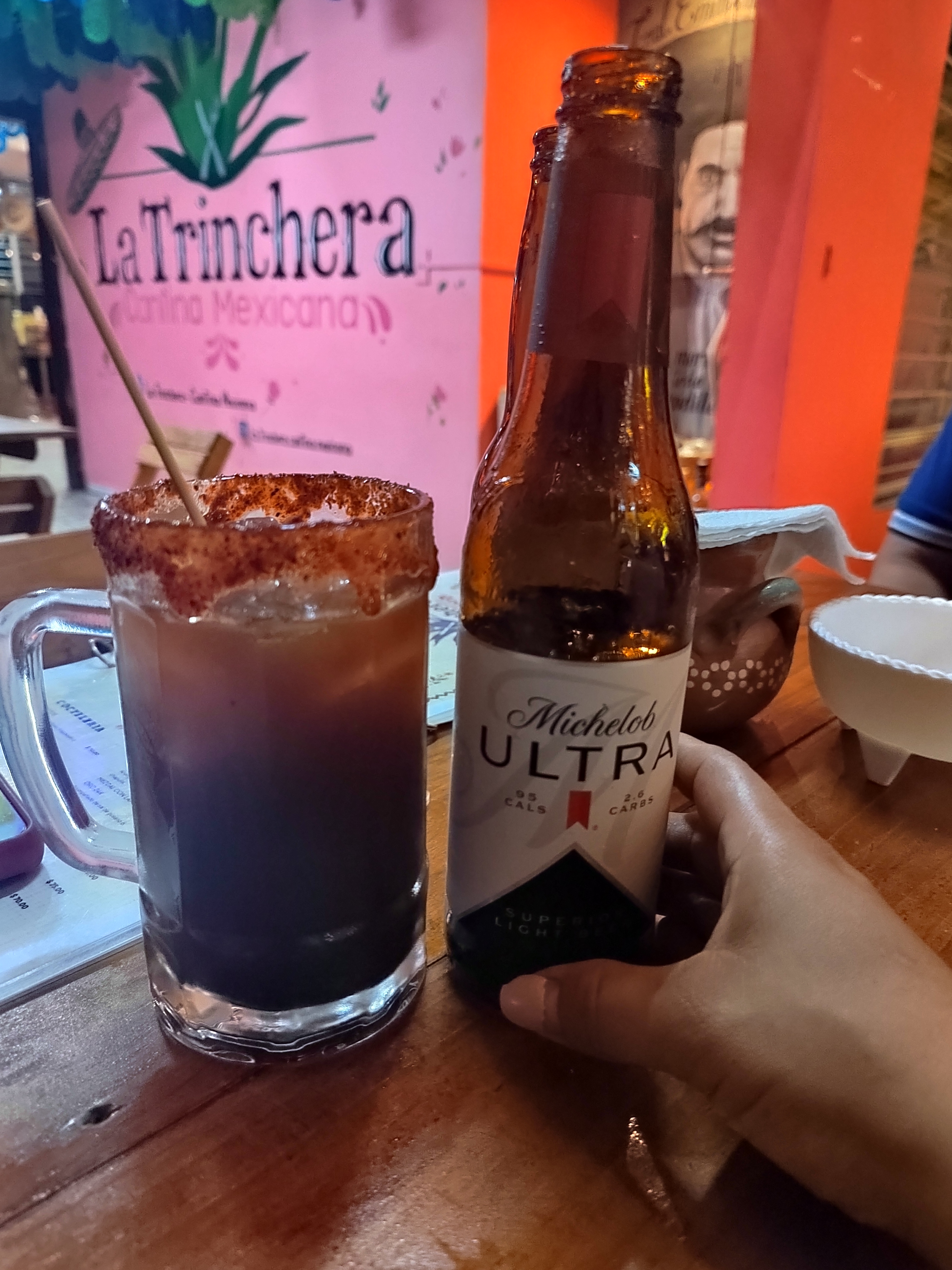 La Trinchera Cantina Mexicana image 8