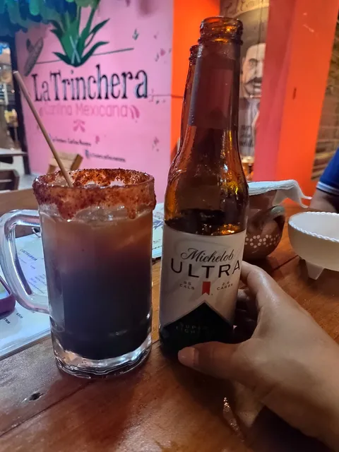 La Trinchera Cantina Mexicana image 8