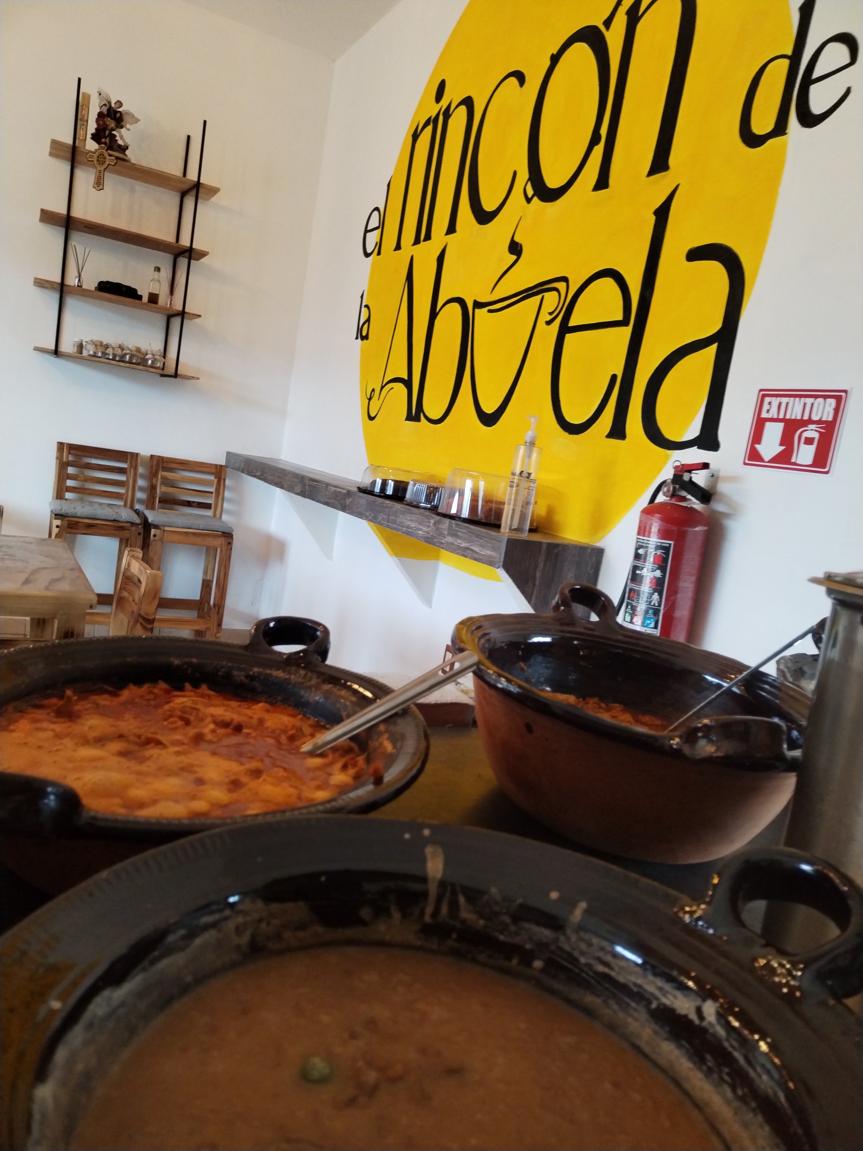 El Rincón De La Abuela (Tirindaro) image 6