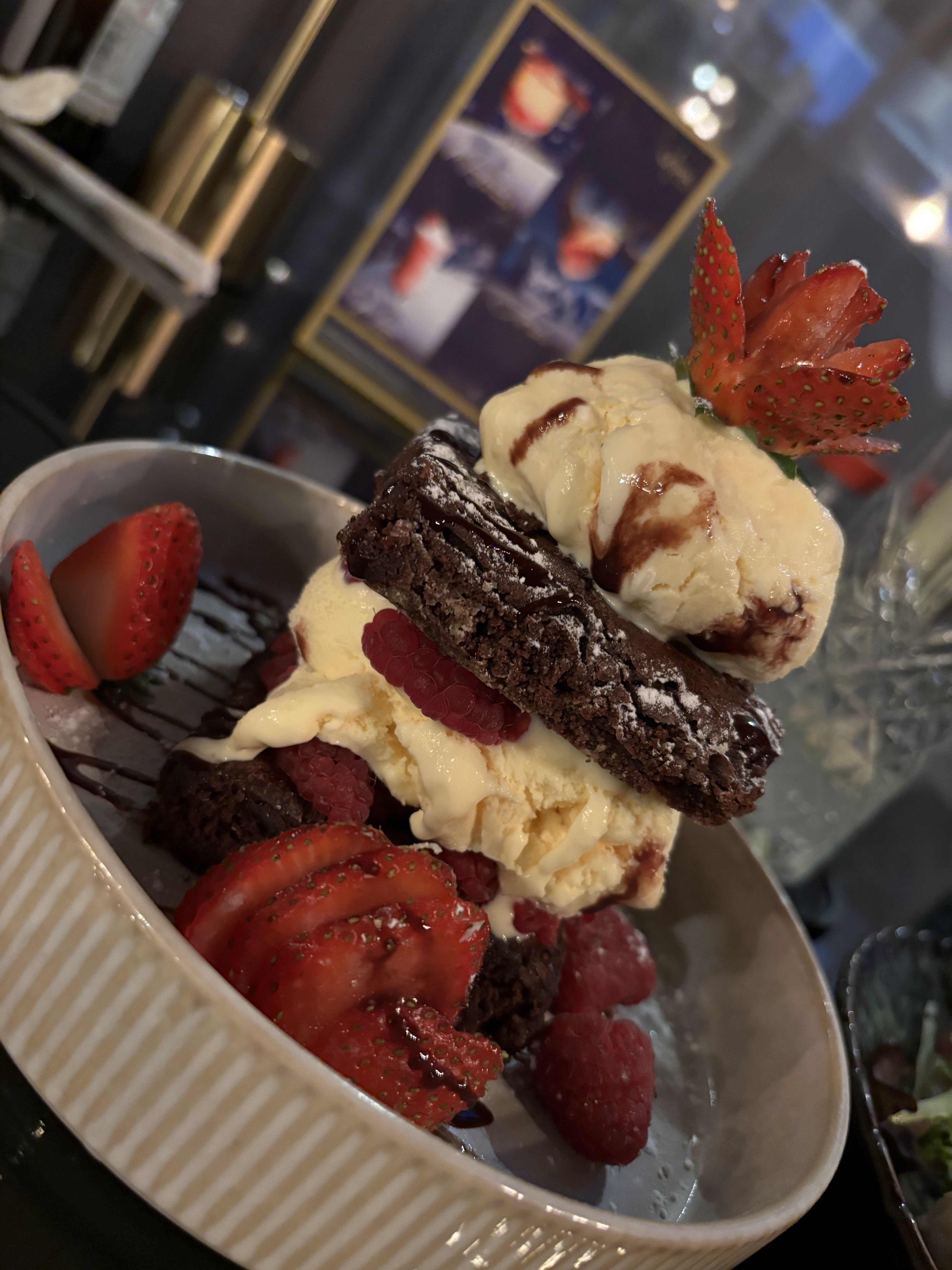 Geisha Sushi Bar & Grill image 4