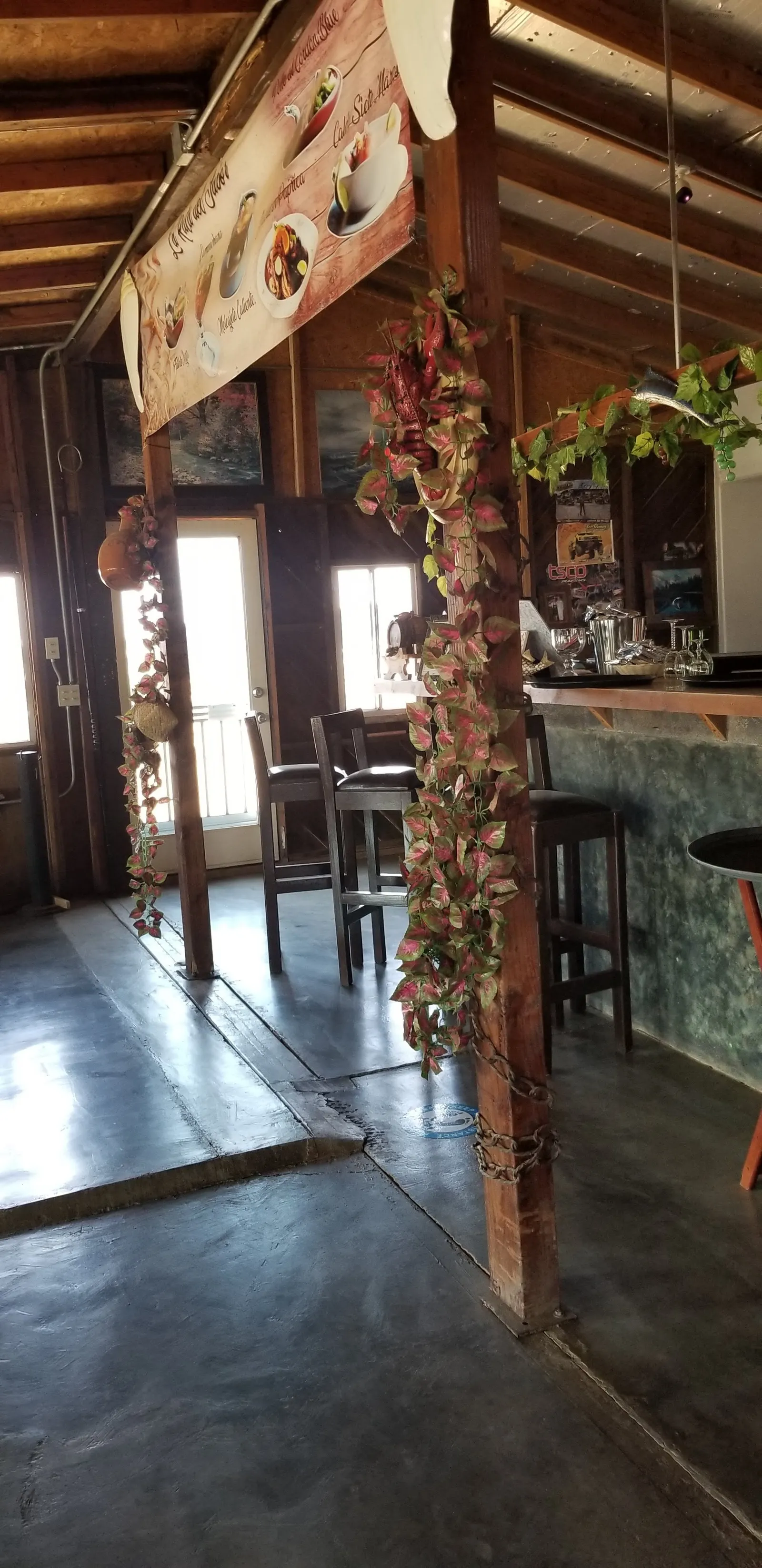 Mariscos Restaurant El Caracol image 1