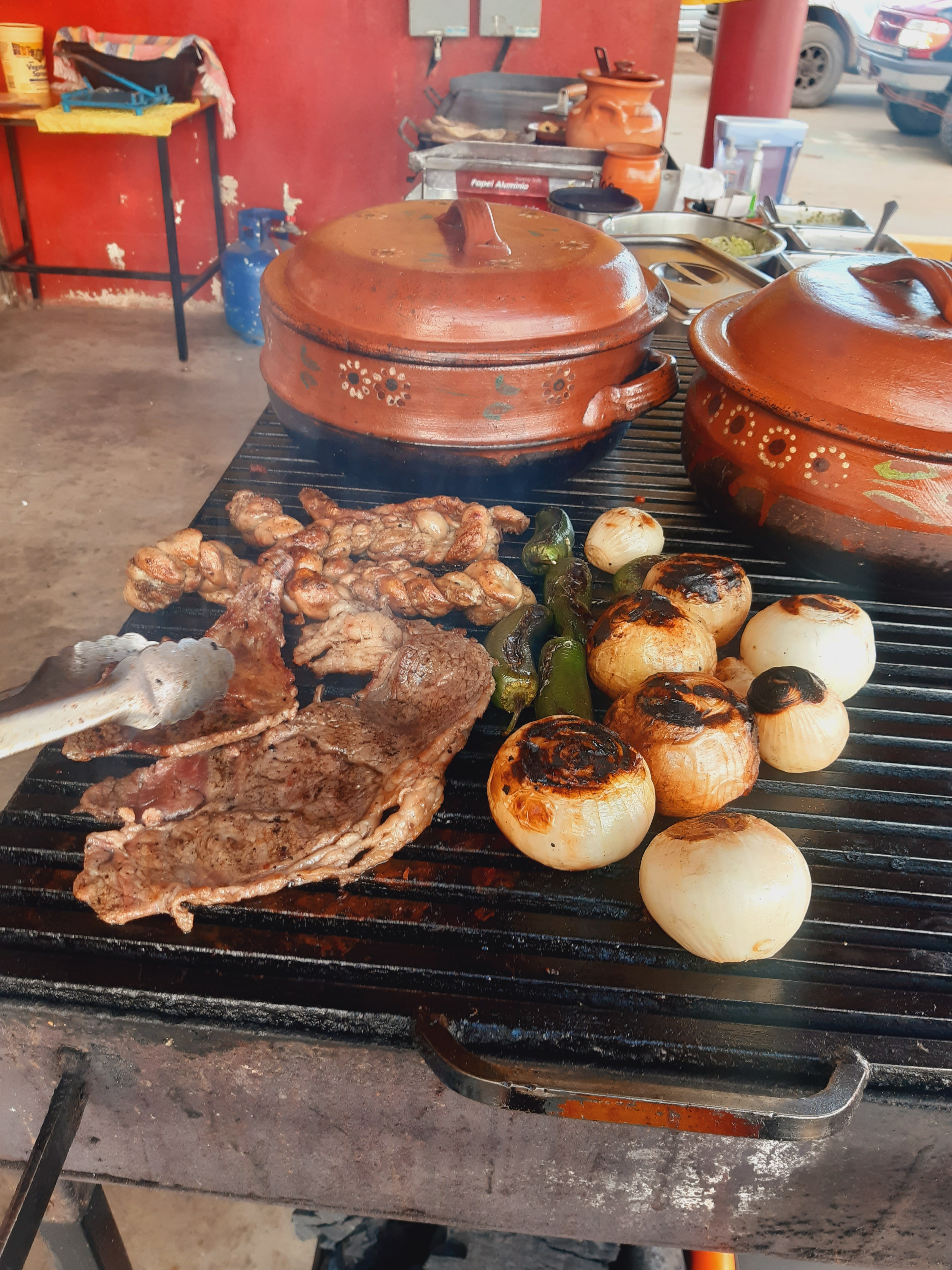 Taqueria Los Perrones SQ image 6