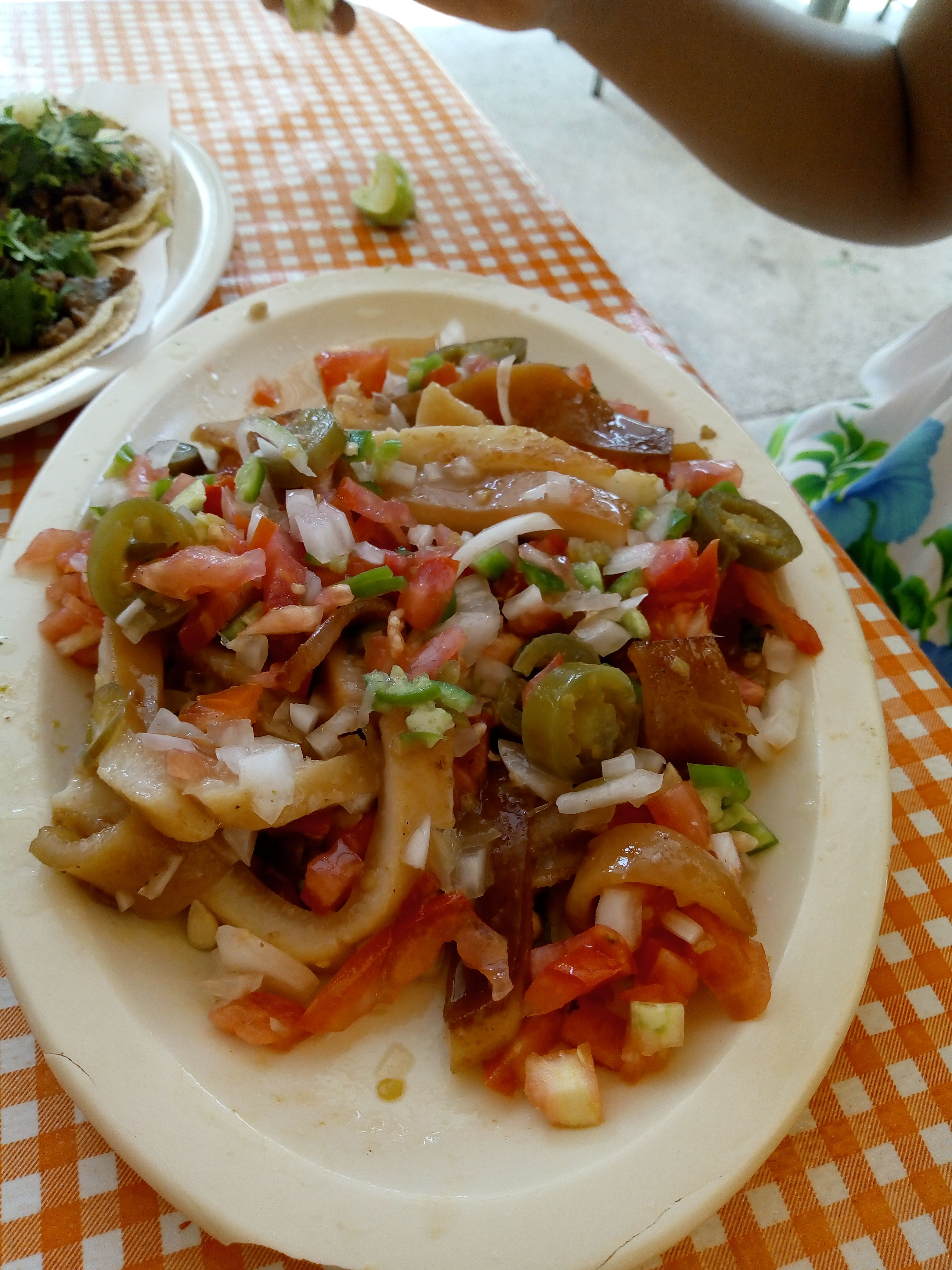 El Entronque Restaurant Zirandaro image 2