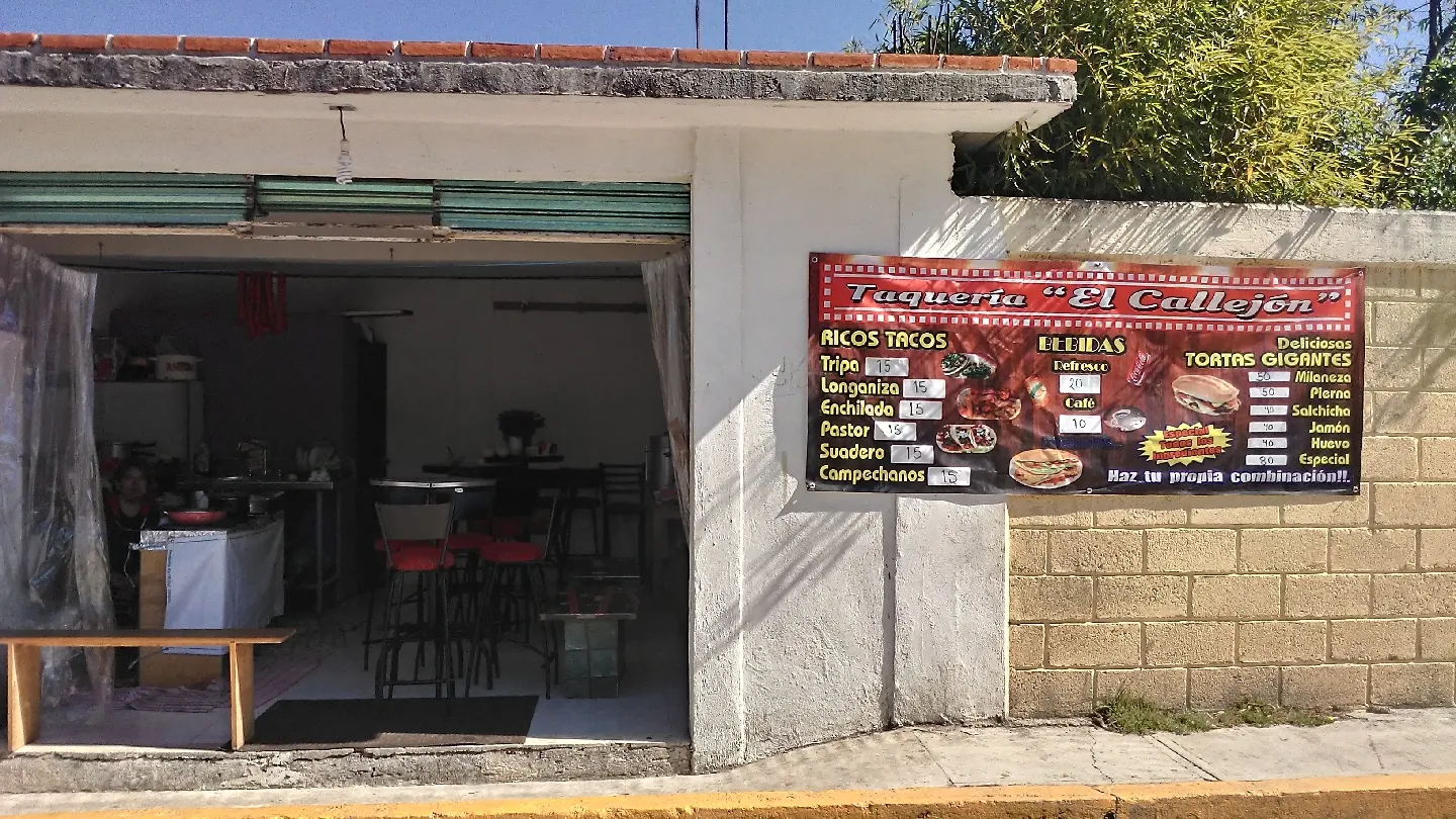 TAQUERIA EL CALLEJON image 1