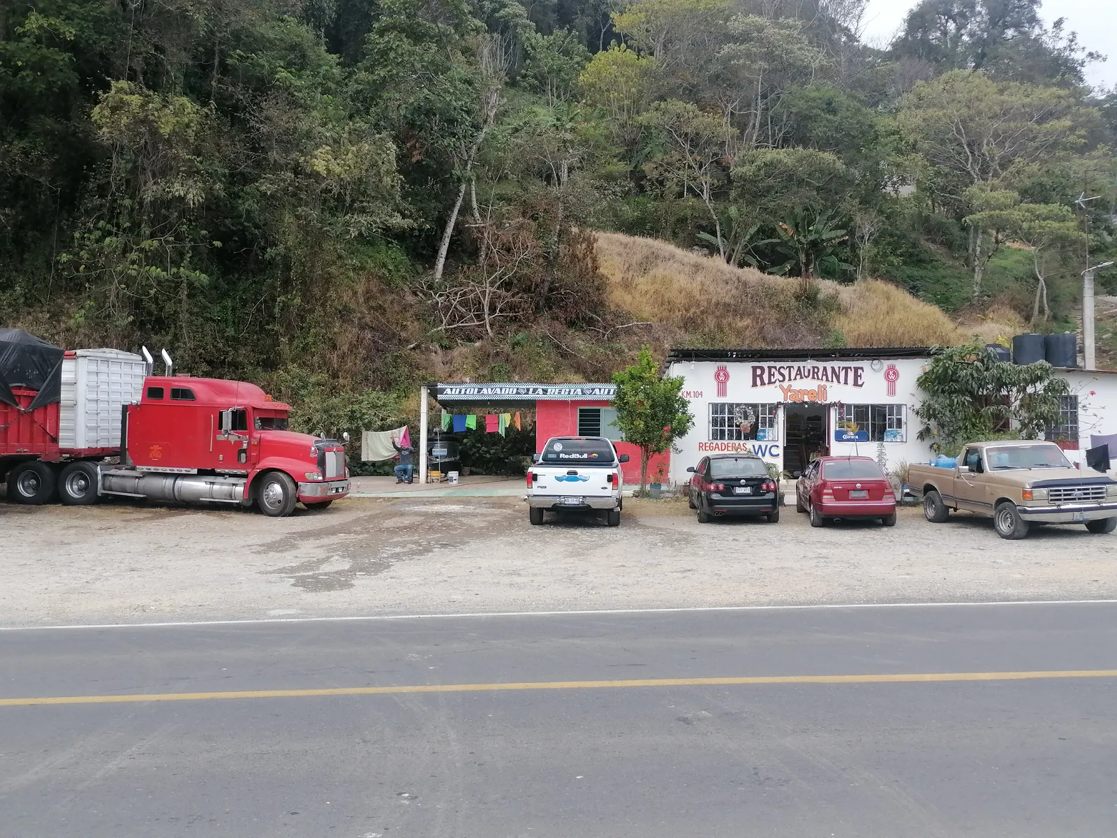 Restaurant yareli image 8