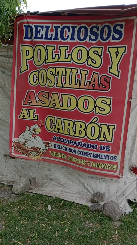 Pollos Güicho image 2