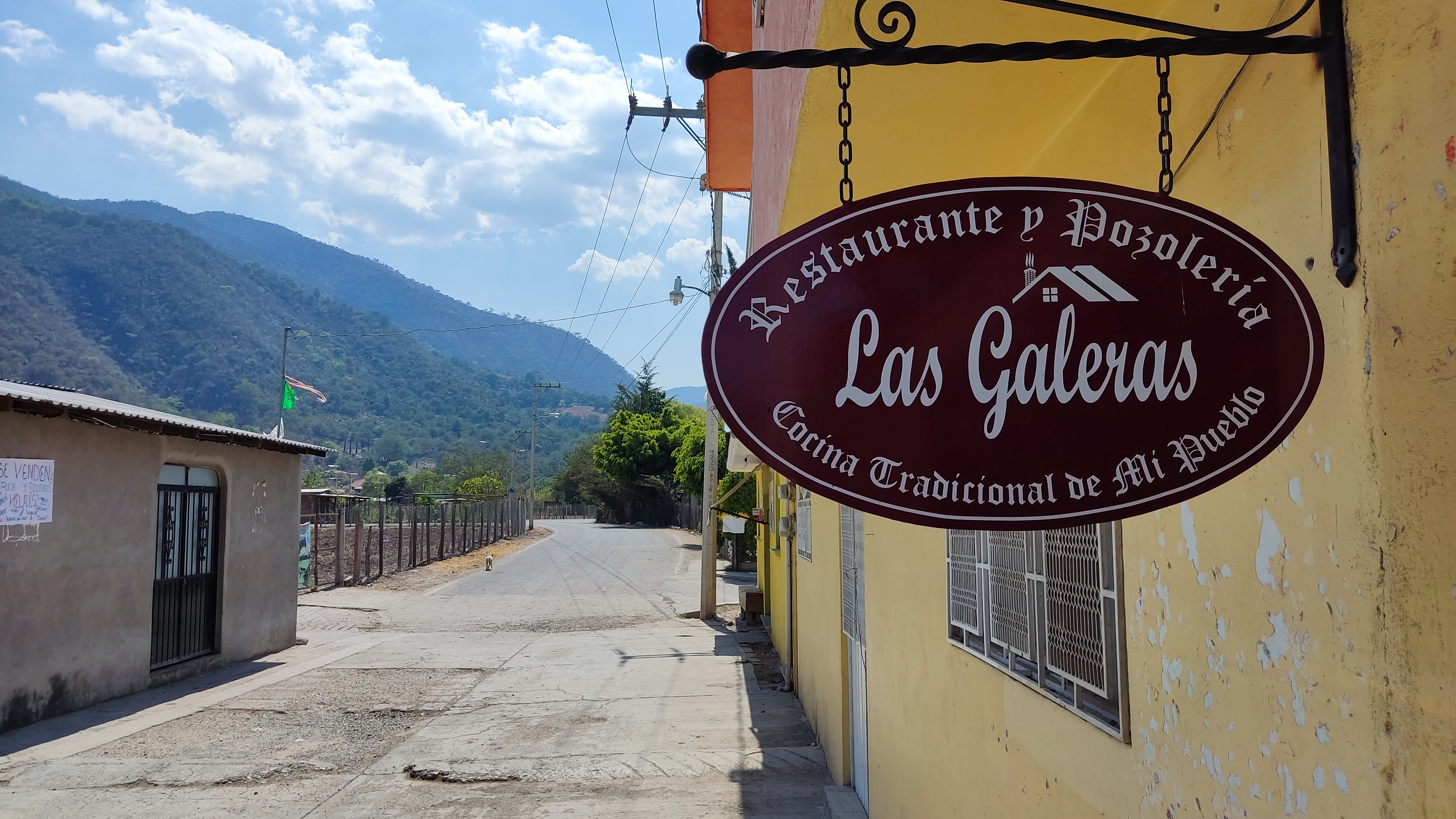 Pozoleria y Restaurant "Las galeras" image 5