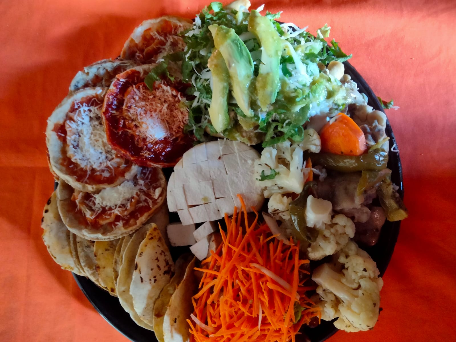 Pozoleria y Restaurant "Las galeras" image 9