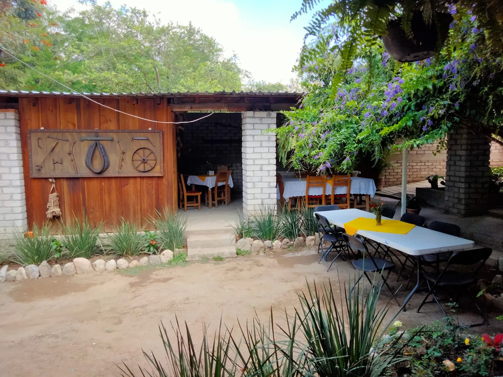 Pozoleria y Restaurant "Las galeras" image 10