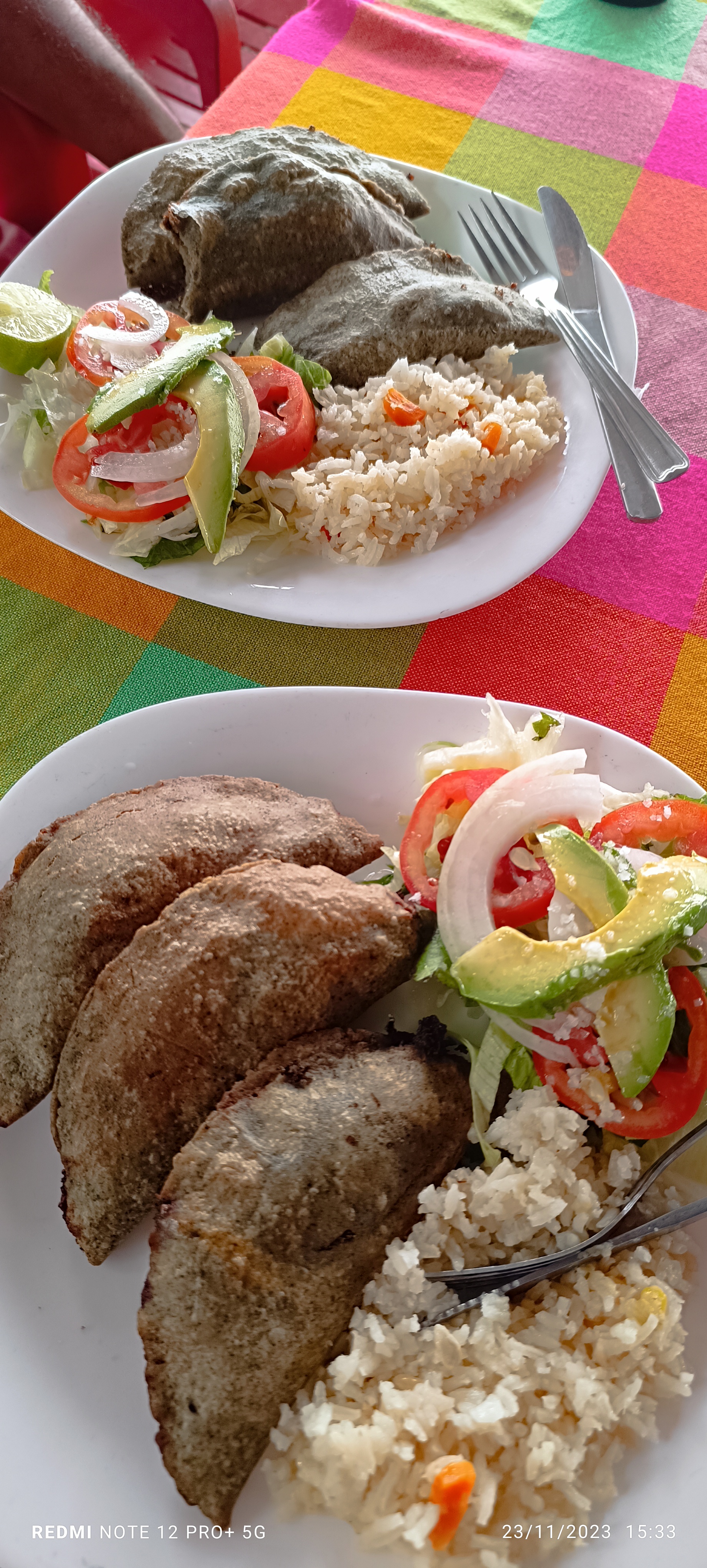 Ilianet Restaurant & Bar image 6