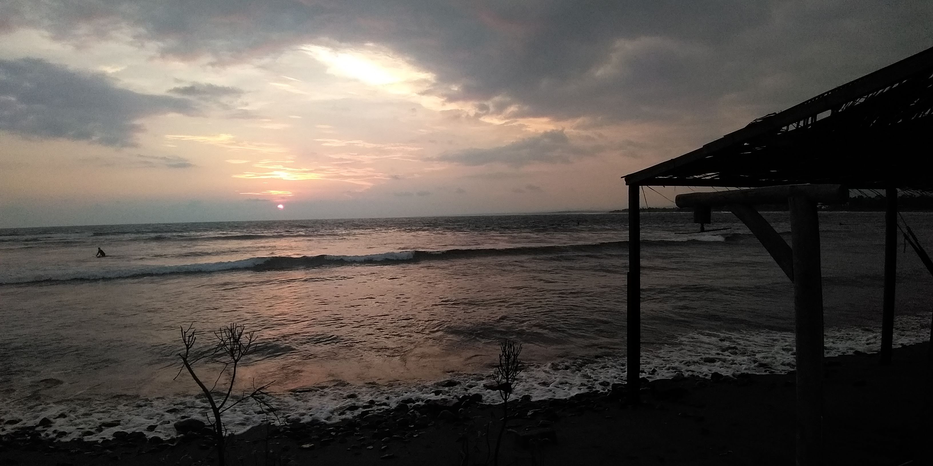 Lourdes Bar & Grill image 9