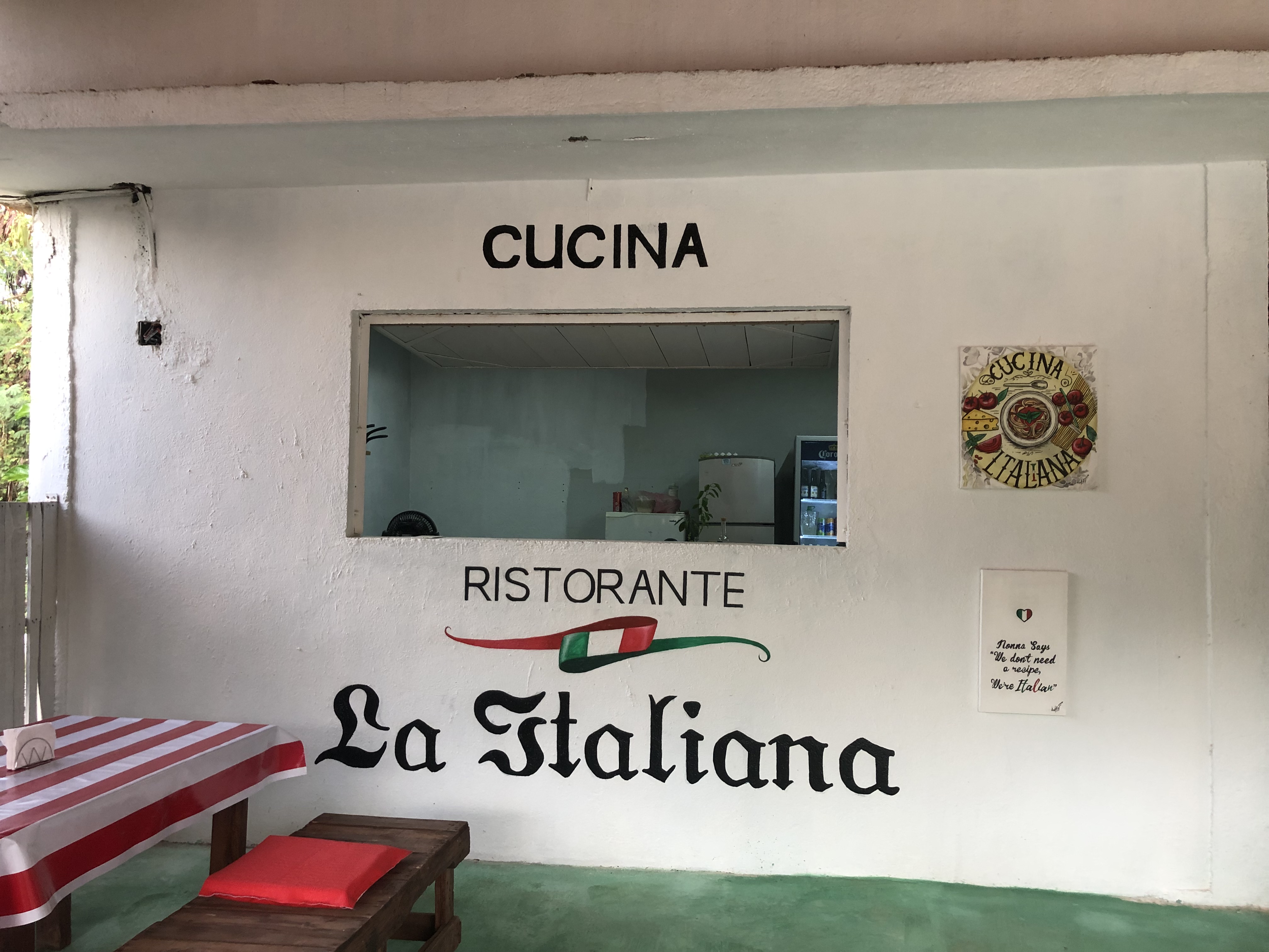La Italiana image 7
