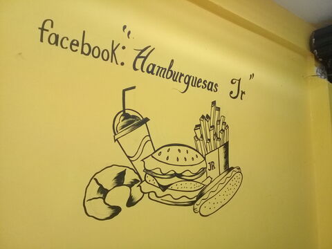 "Hamburguesas Jr" image 7