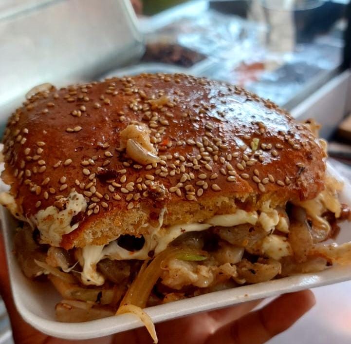 Taqueria "Los kates" image 5